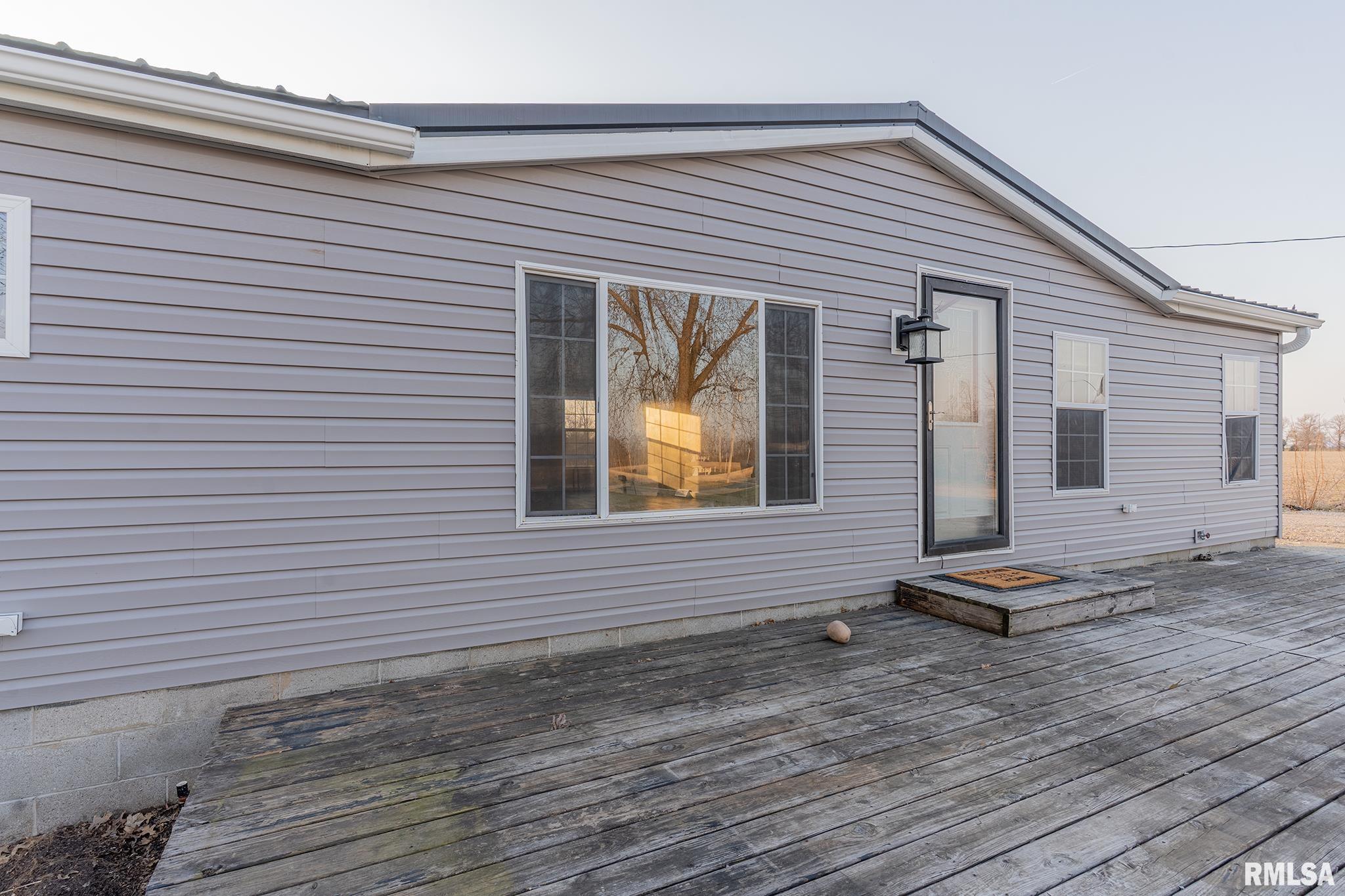 1987 Charleston Road, Salem, Illinois image 39