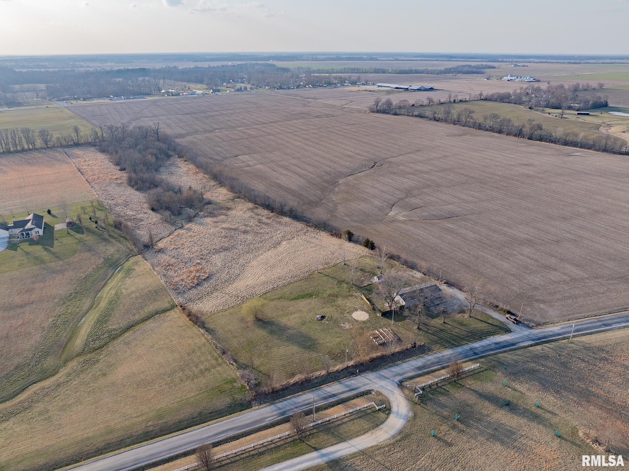 1987 Charleston Road, Salem, Illinois image 6
