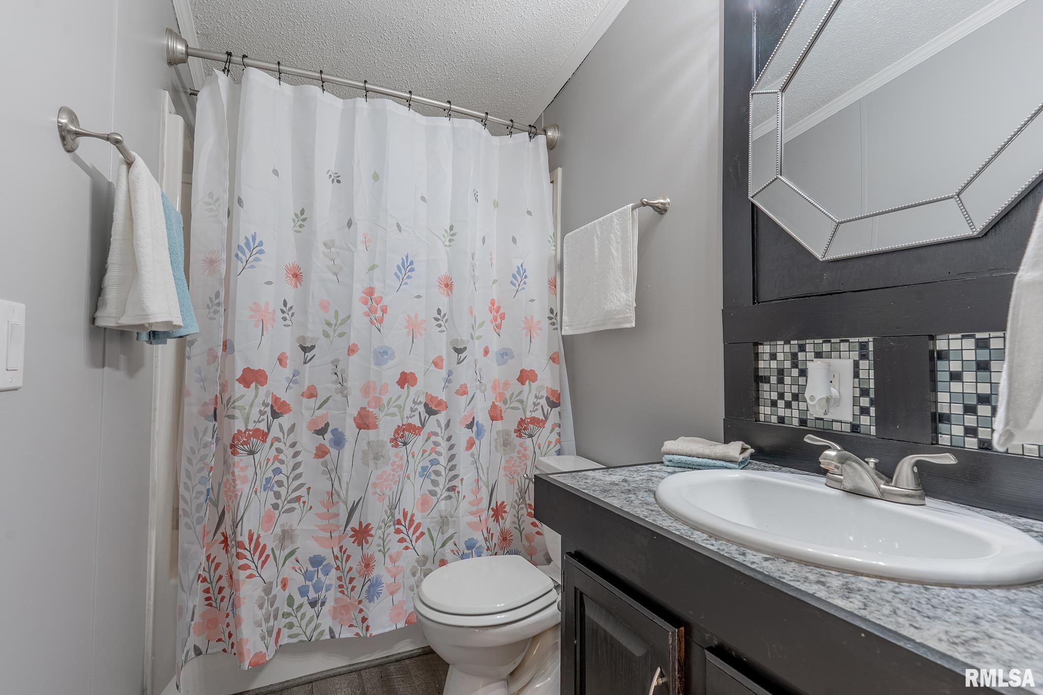 1987 Charleston Road, Salem, Illinois image 29