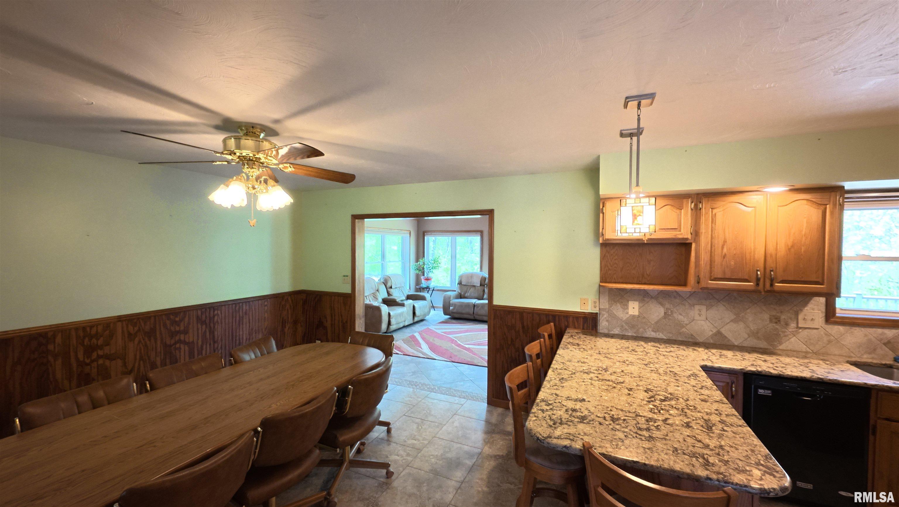 1029 E 2250th Street, Liberty, Illinois image 14