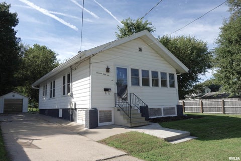 Homes For Sale - 1456 E North Street<br/> Galesburg, IL 61401