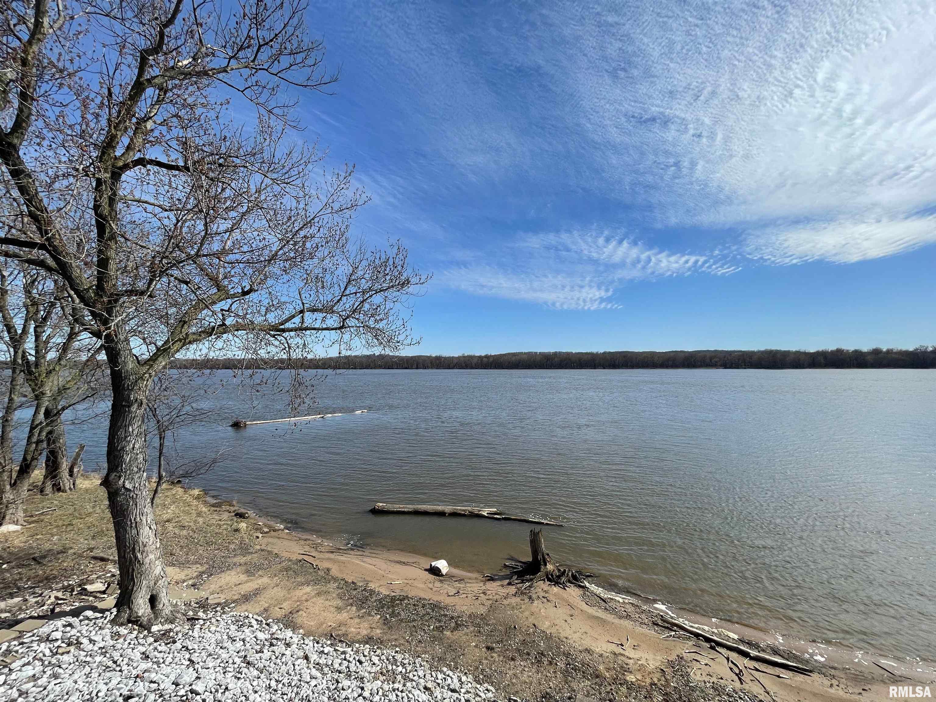 3854 Highway 22, Muscatine, Iowa image 10