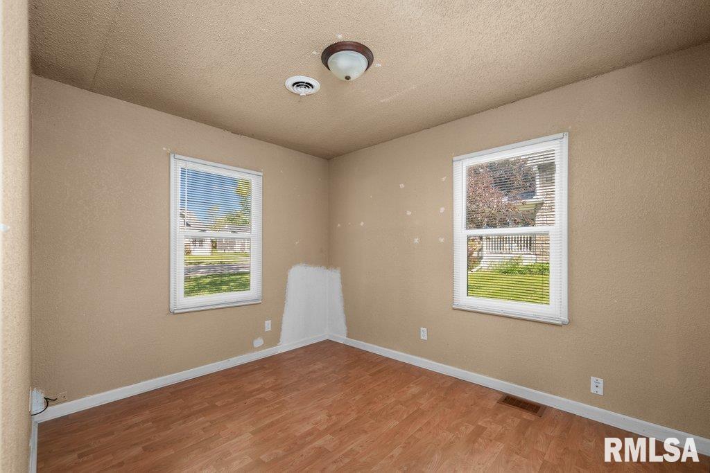 2043 30th Street, Rock Island, Illinois image 16