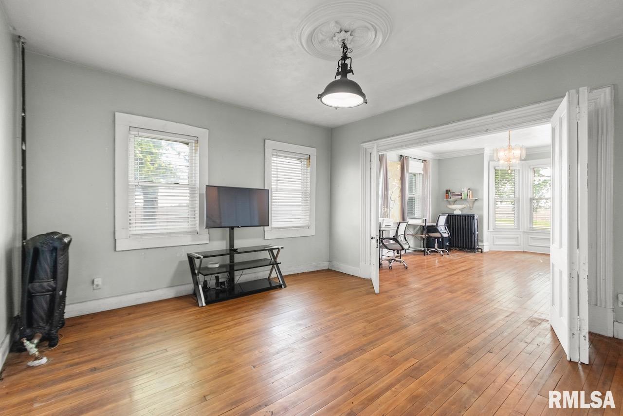 22103 W Peoria-galesburg Trail, Elmwood, Illinois image 11