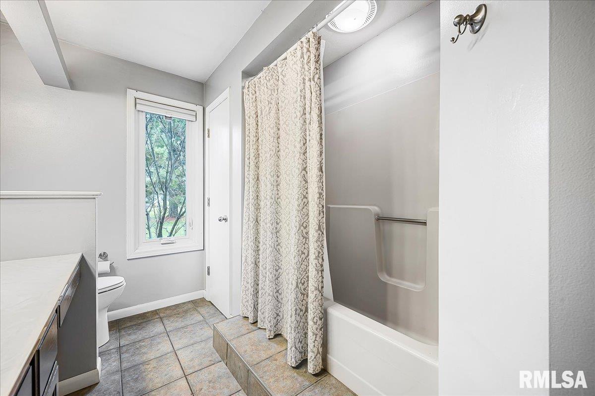 14150 N Lake Windermere Road, Tremont, Illinois image 13