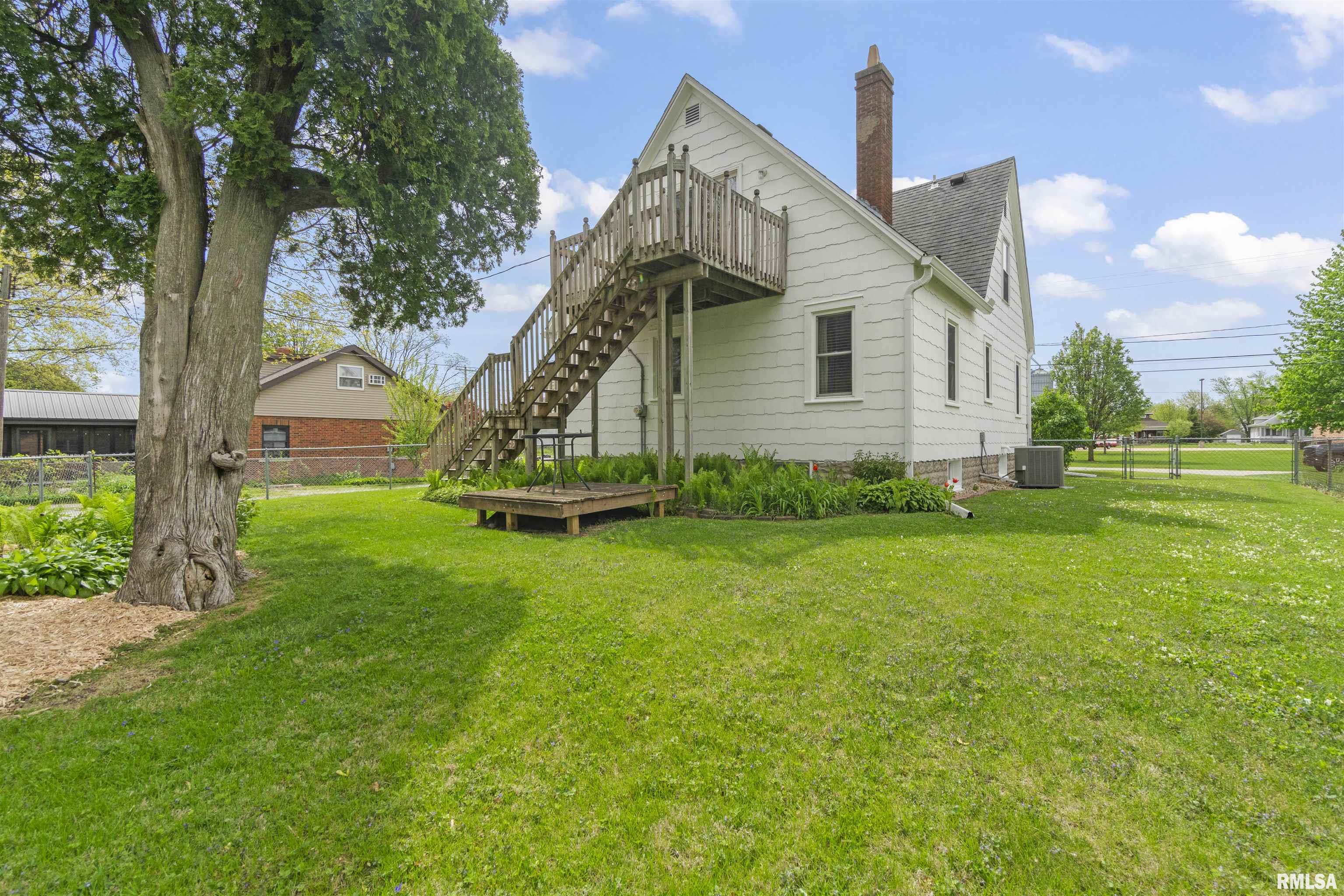202 W Robinson Street, Goodfield, Illinois image 7