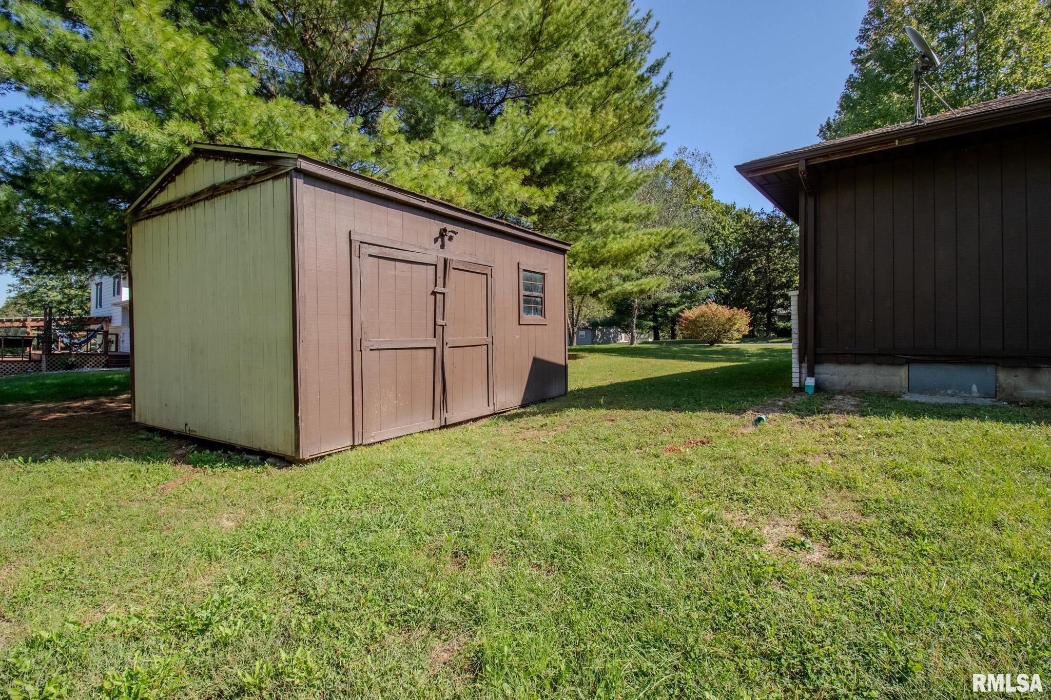 1065 Crystal Road, West Frankfort, Illinois image 34
