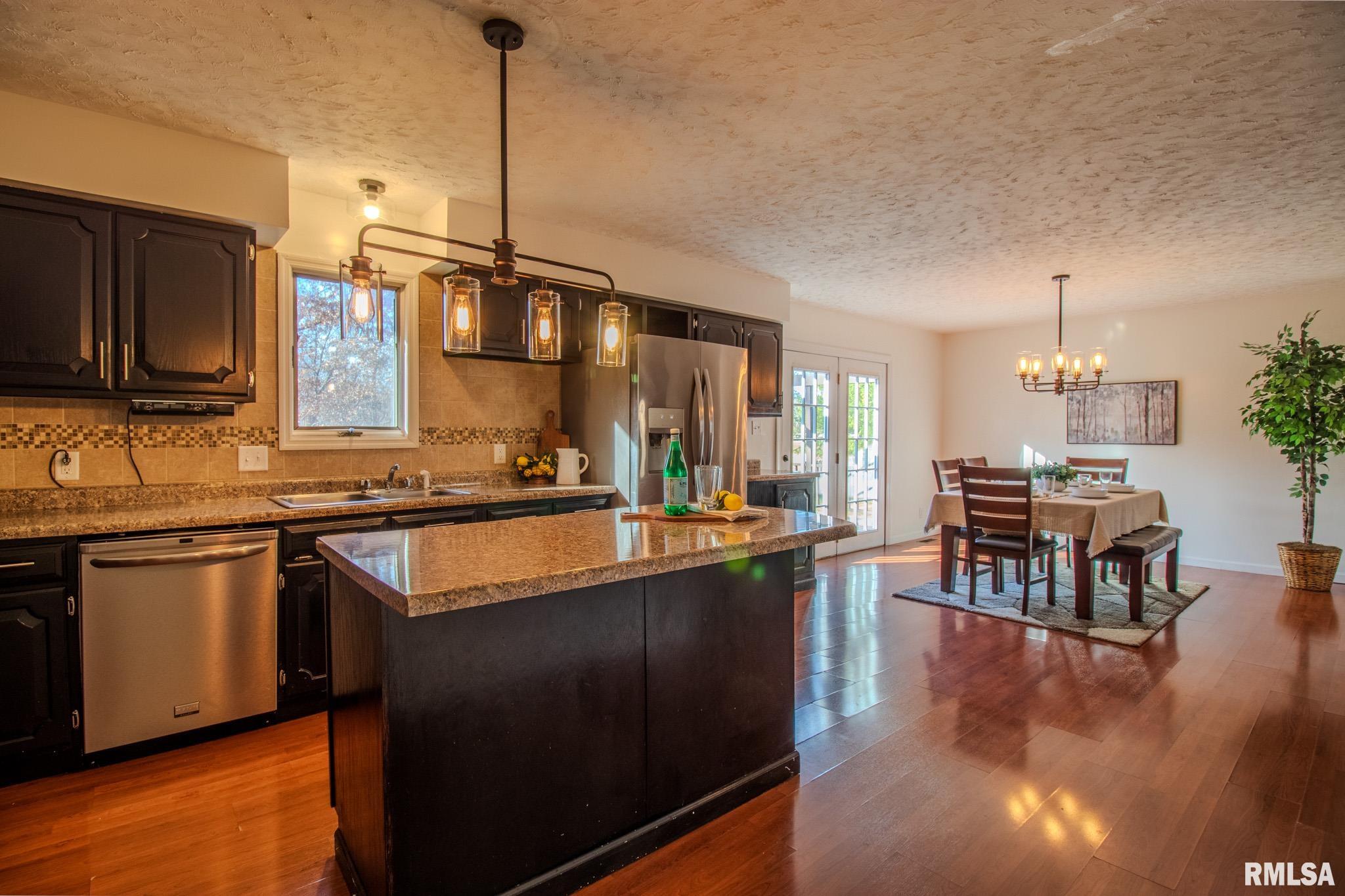 1065 Crystal Road, West Frankfort, Illinois image 8