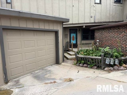 Condo For Sale - 6600 S 6th Street #215<br/> Sangamon County, Springfield, IL 62703