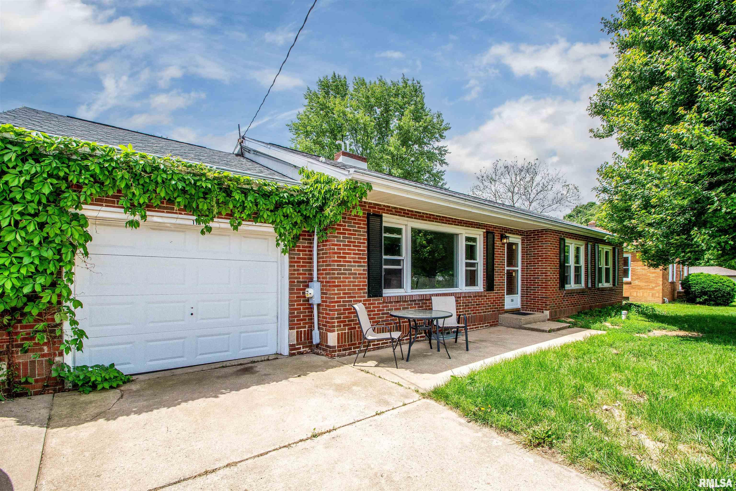 116 Sunset Lane, Germantown Hills, Illinois image 4