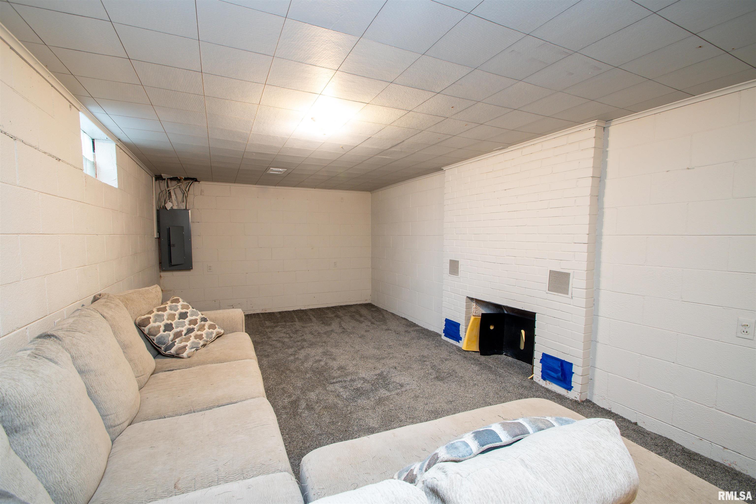 116 Sunset Lane, Germantown Hills, Illinois image 32