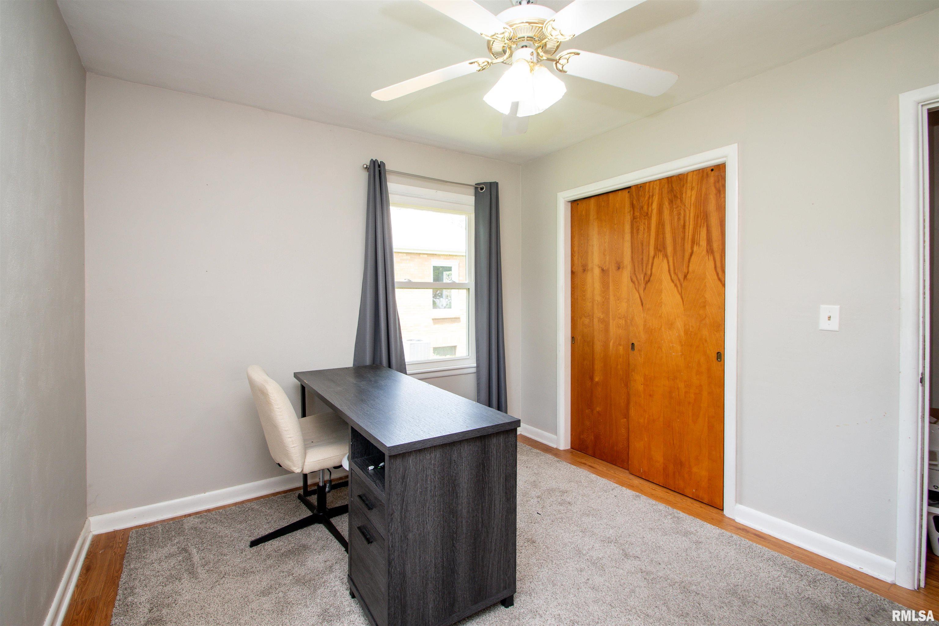 116 Sunset Lane, Germantown Hills, Illinois image 29