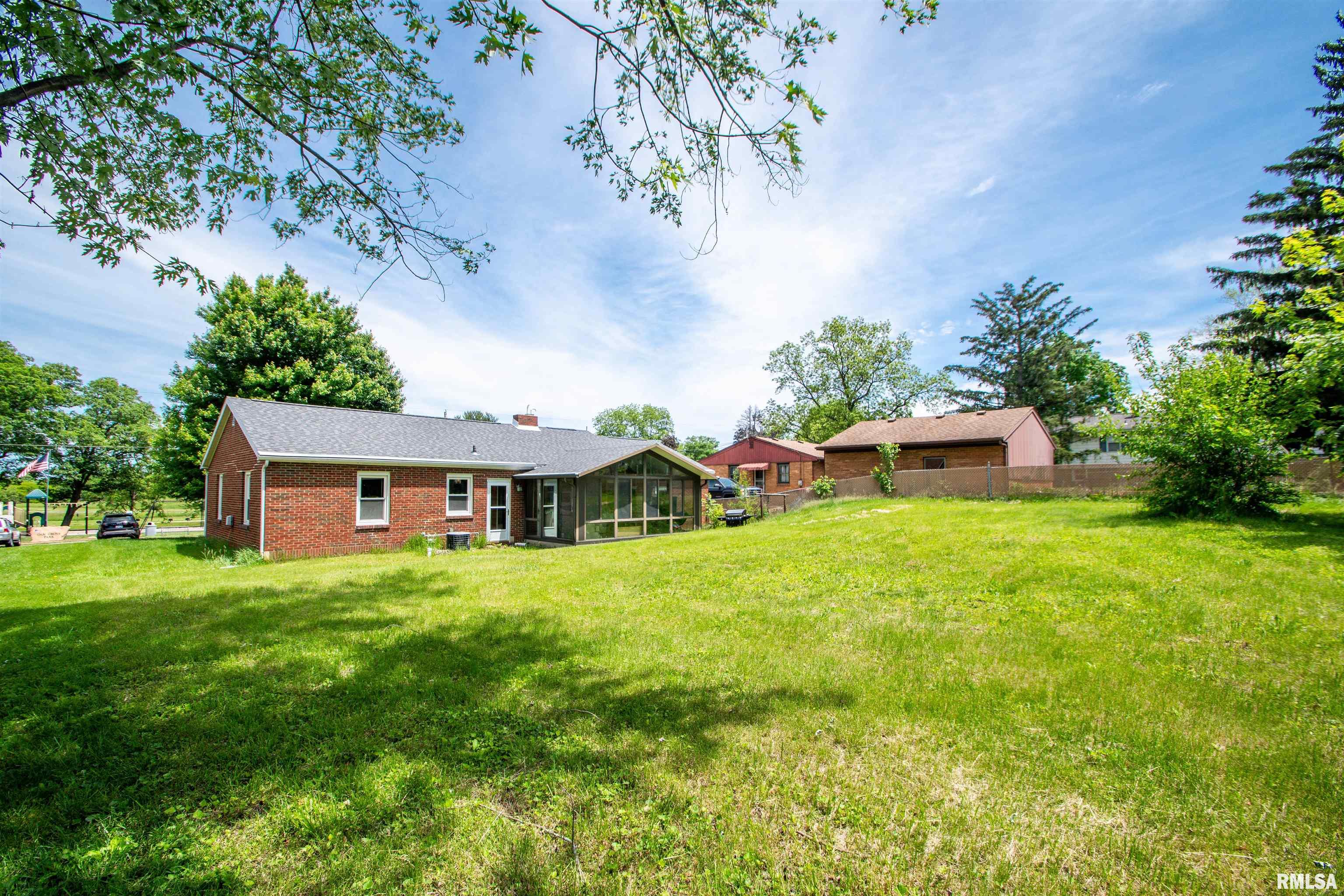 116 Sunset Lane, Germantown Hills, Illinois image 40