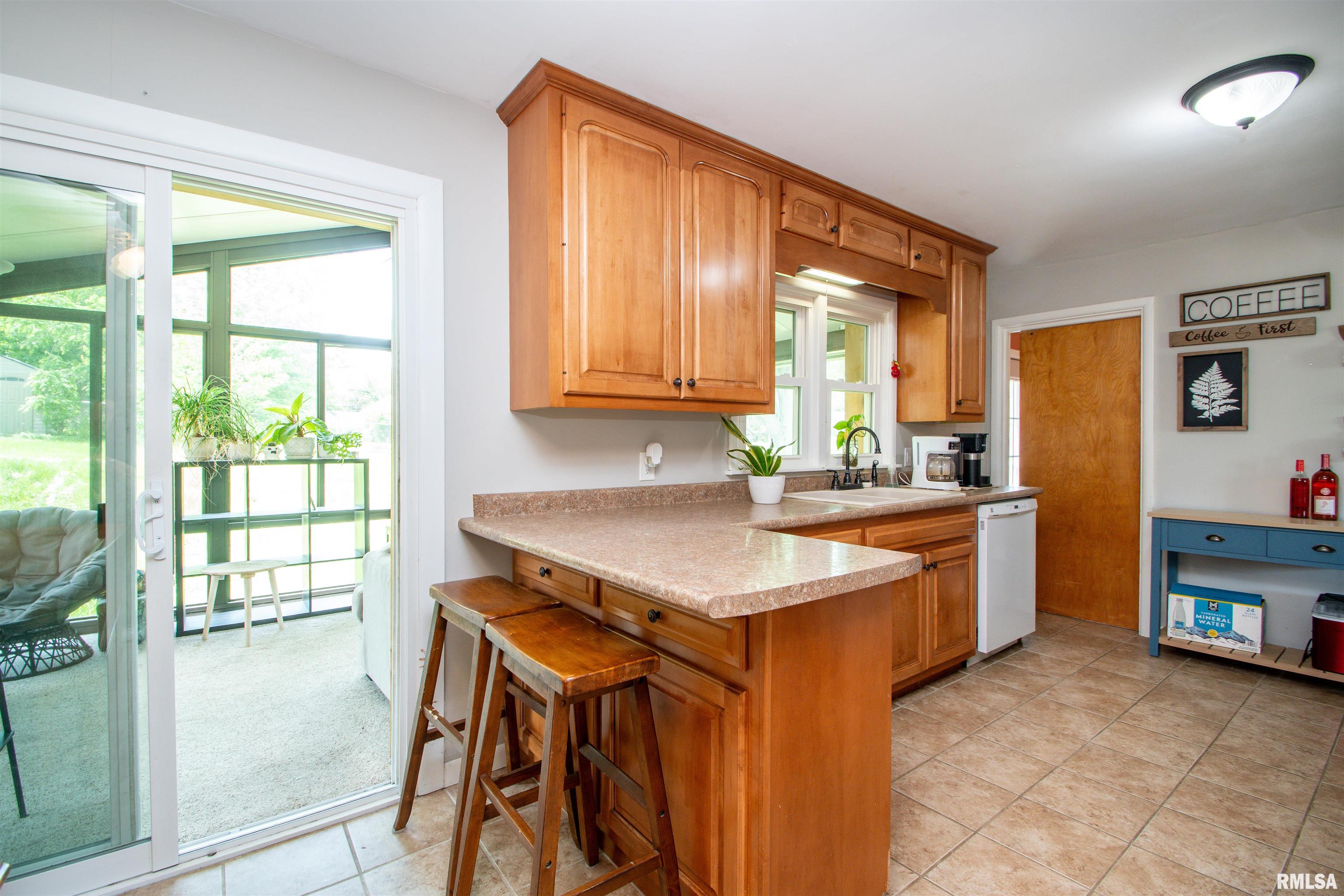 116 Sunset Lane, Germantown Hills, Illinois image 17