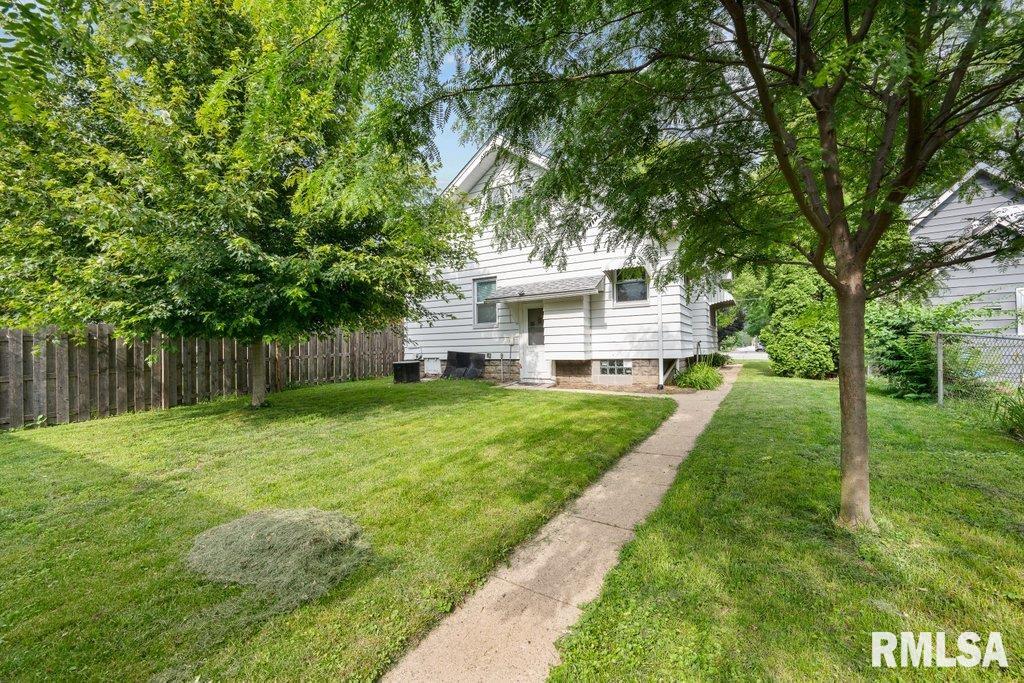2531 5th Street, Moline, Illinois image 22