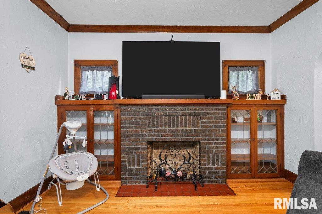 2531 5th Street, Moline, Illinois image 7