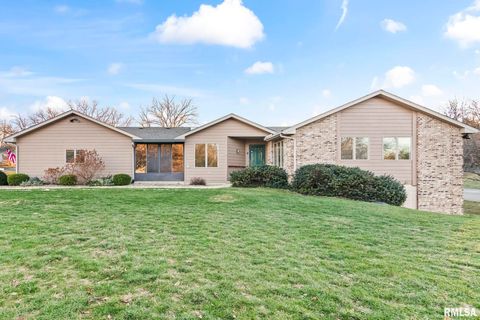 Condo For Sale - 2151 S Imboden Place<br/> Macon County, Decatur, IL 62521