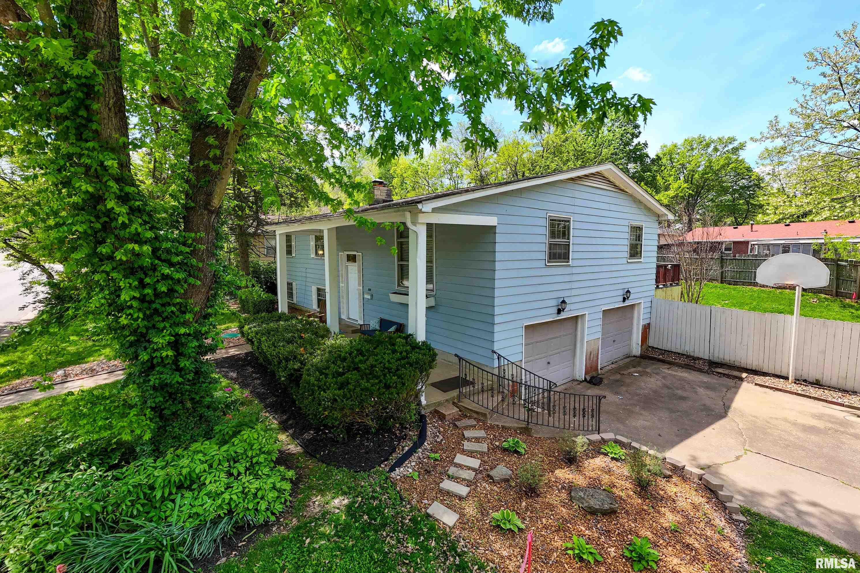 300 S Eason Drive, Carbondale, Illinois image 3