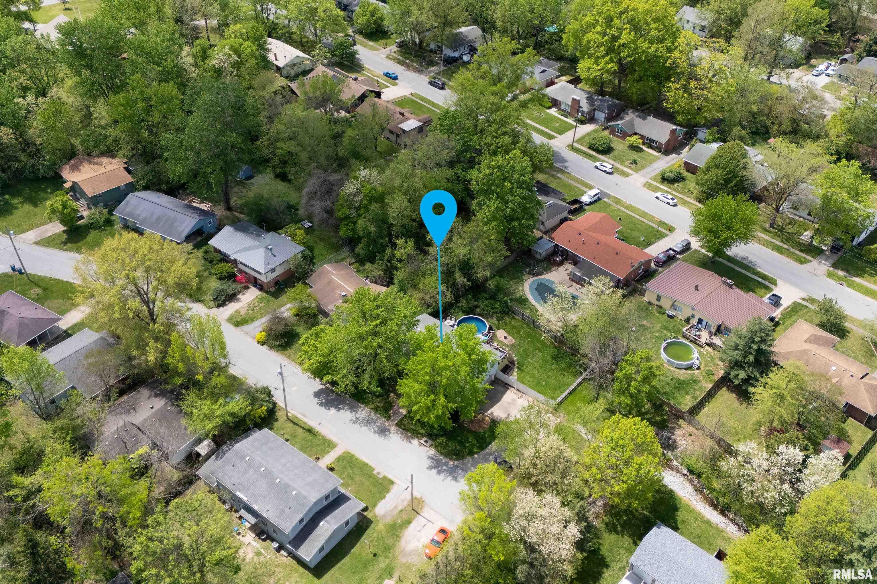 300 S Eason Drive, Carbondale, Illinois image 42