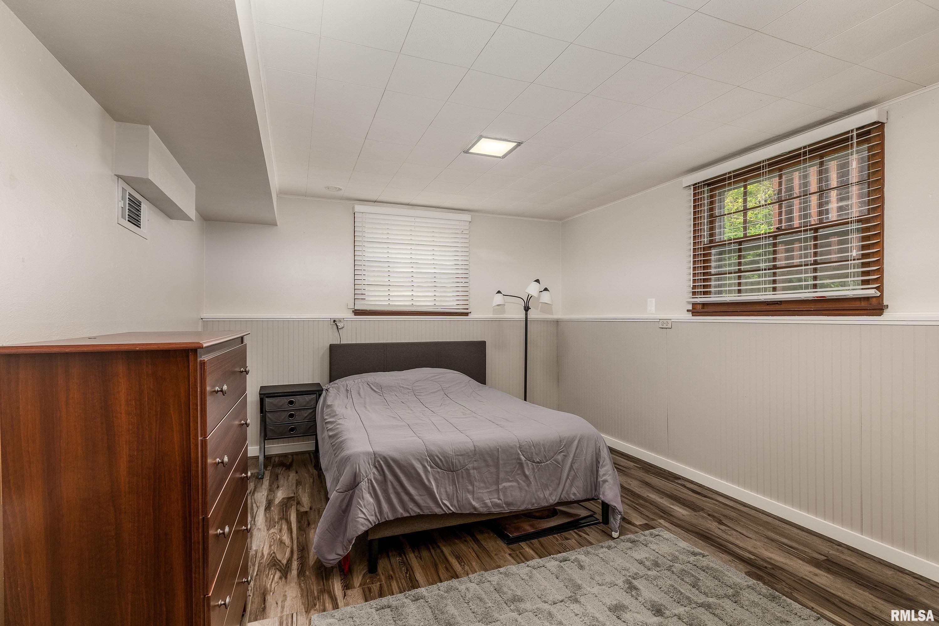300 S Eason Drive, Carbondale, Illinois image 29
