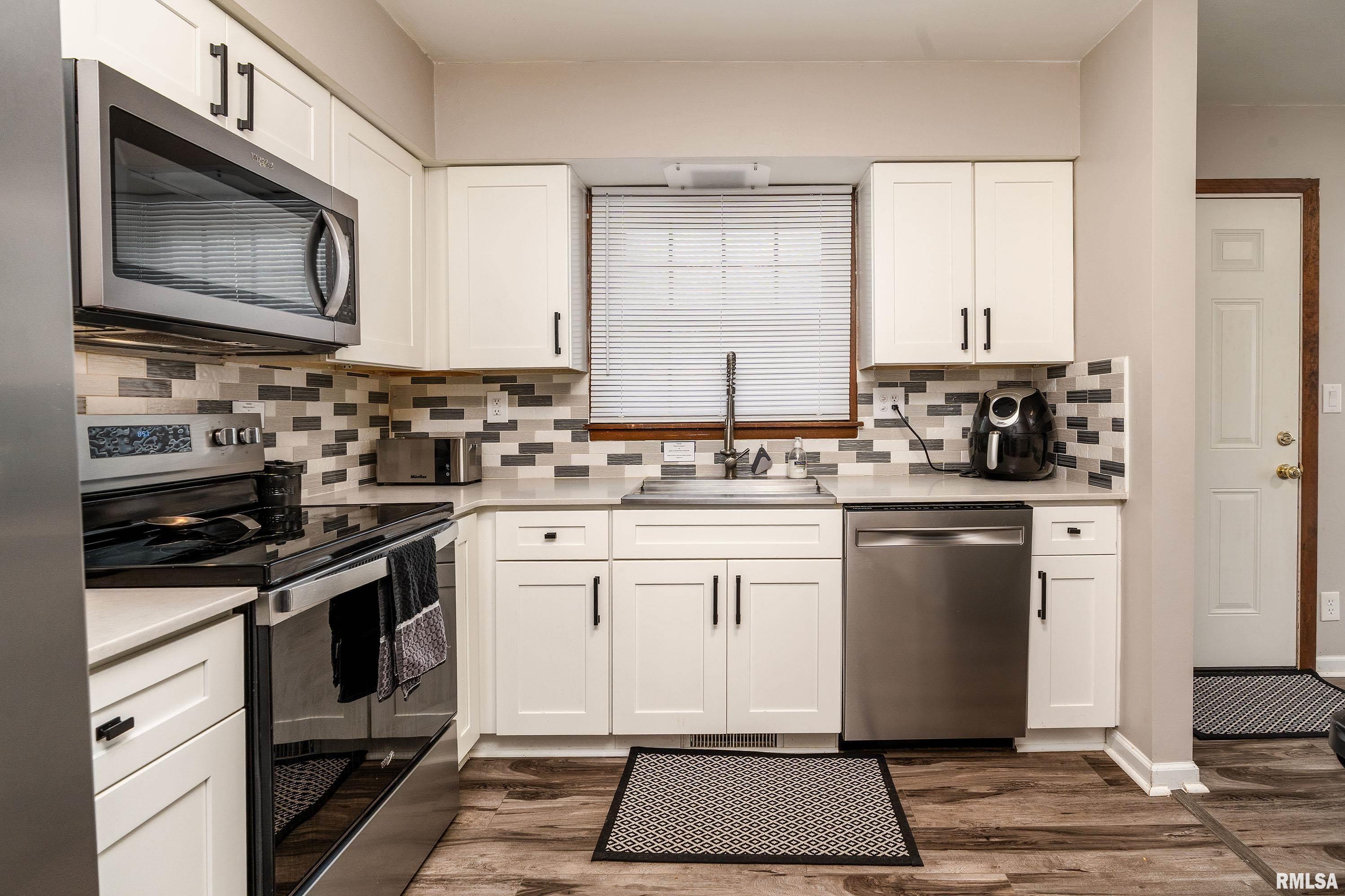 300 S Eason Drive, Carbondale, Illinois image 10