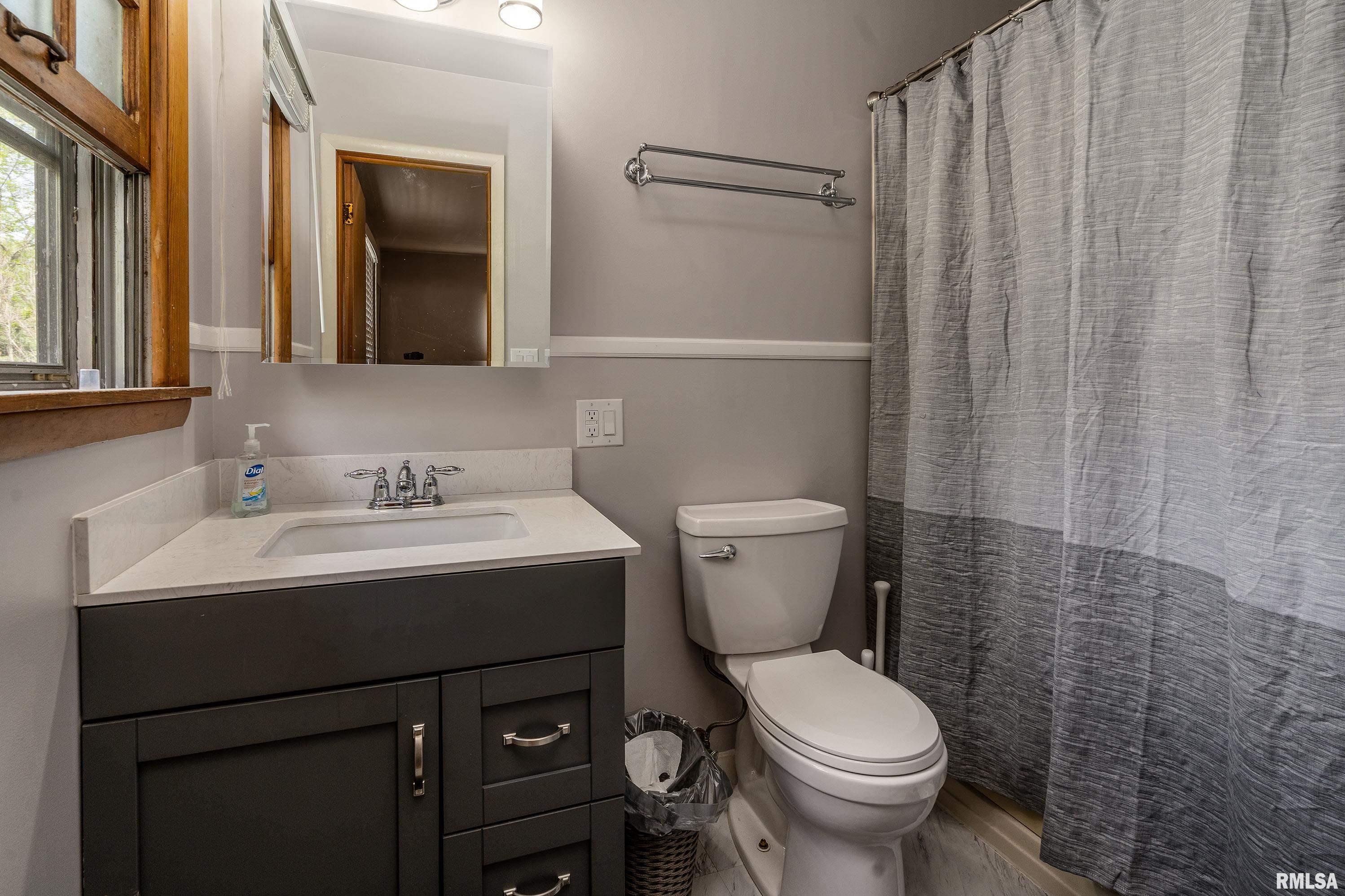 300 S Eason Drive, Carbondale, Illinois image 16