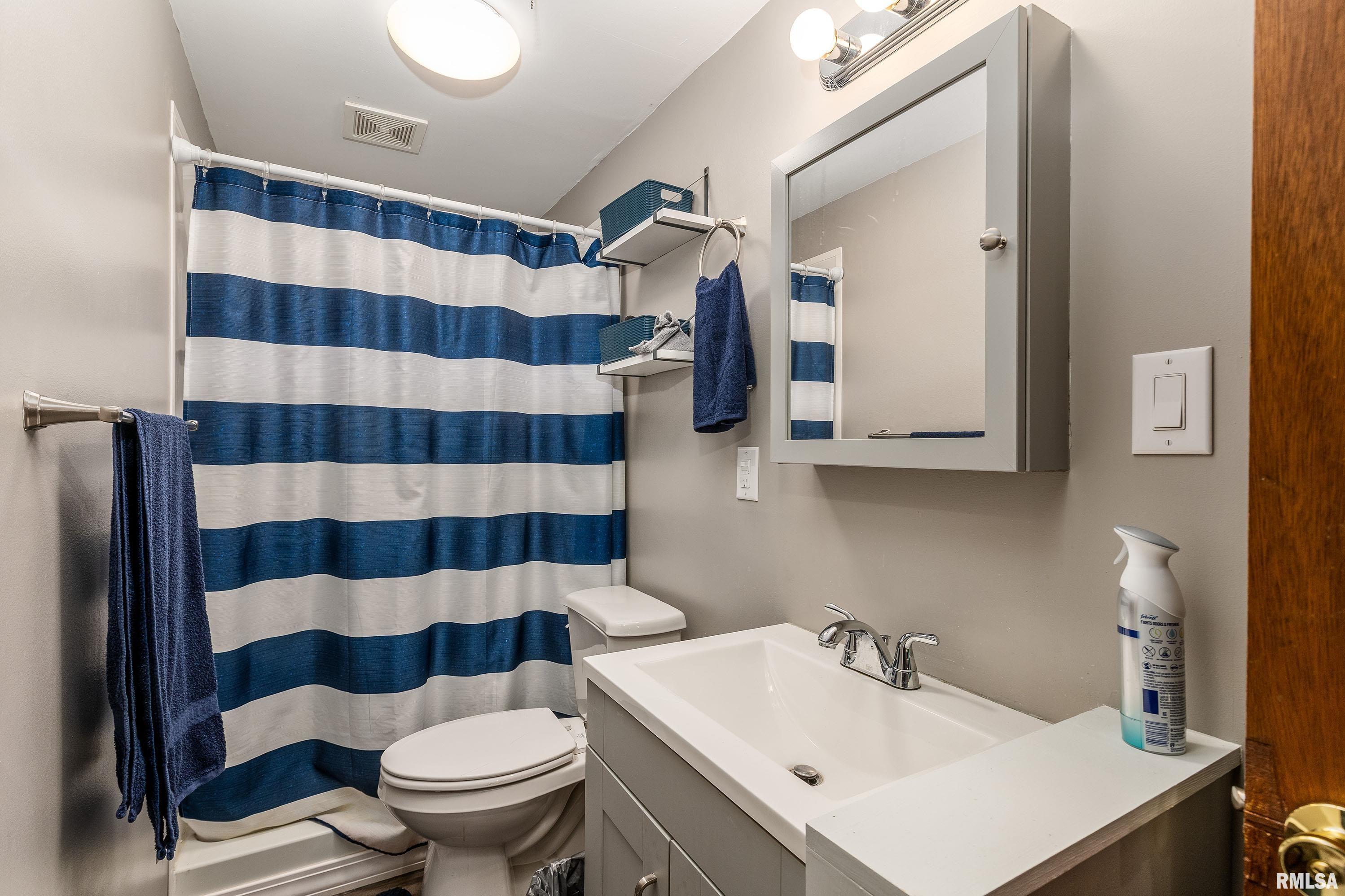 300 S Eason Drive, Carbondale, Illinois image 32