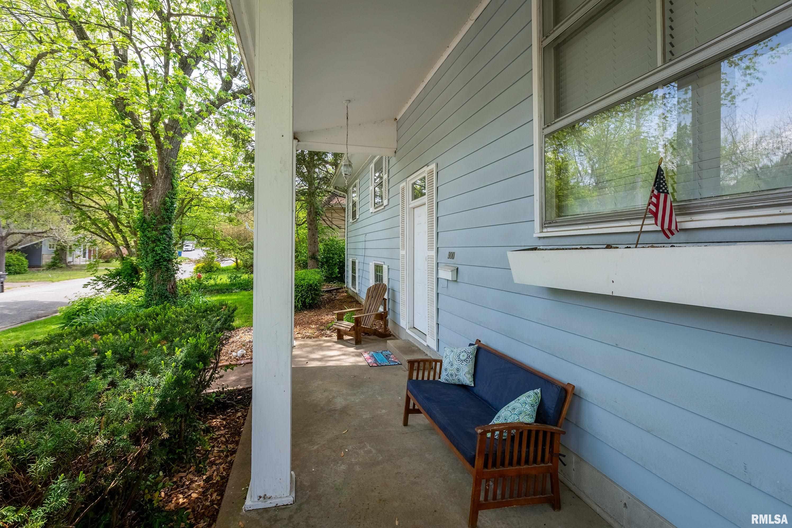 300 S Eason Drive, Carbondale, Illinois image 4
