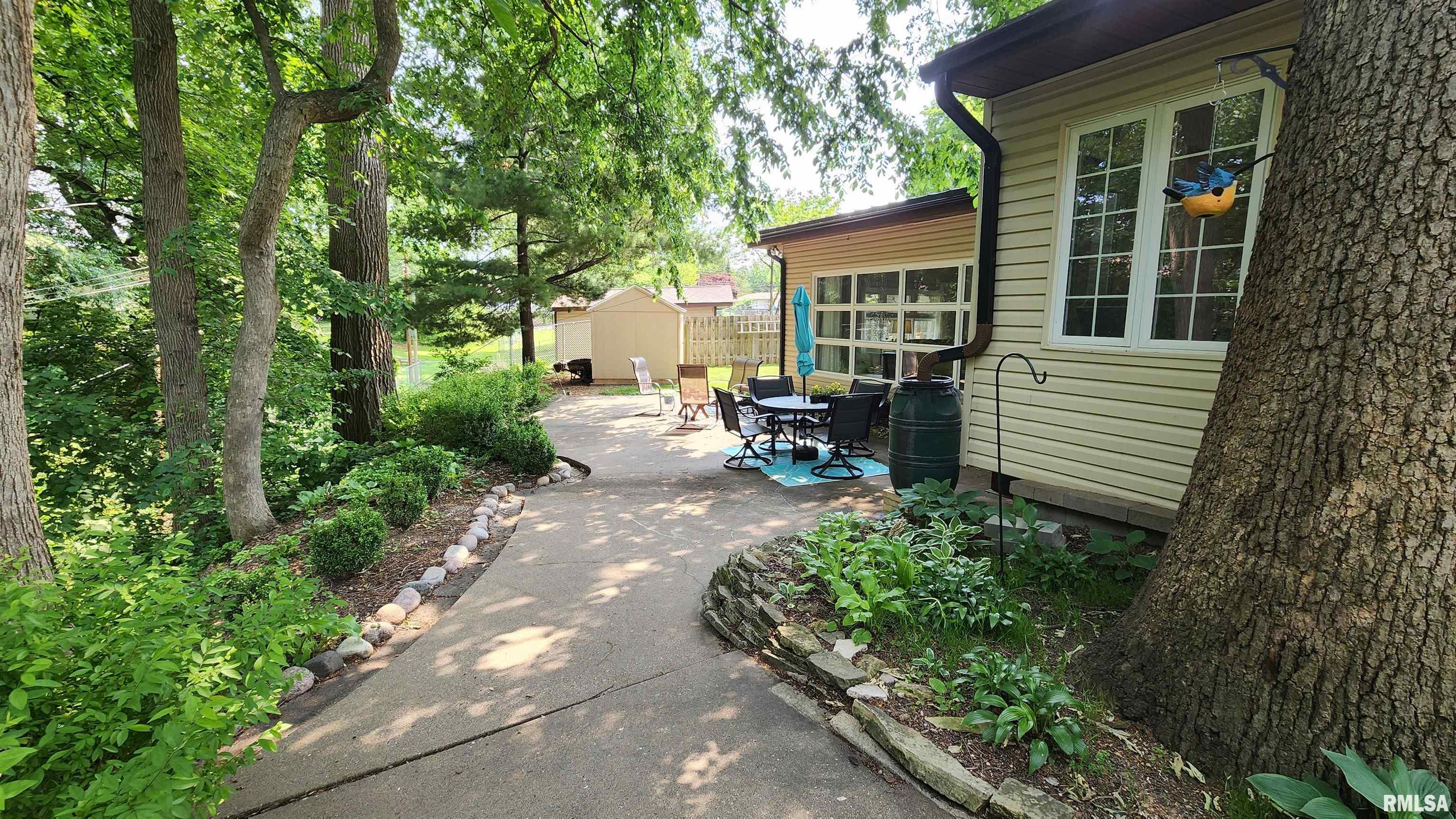 2606 4th Street Court, East Moline, Illinois image 22
