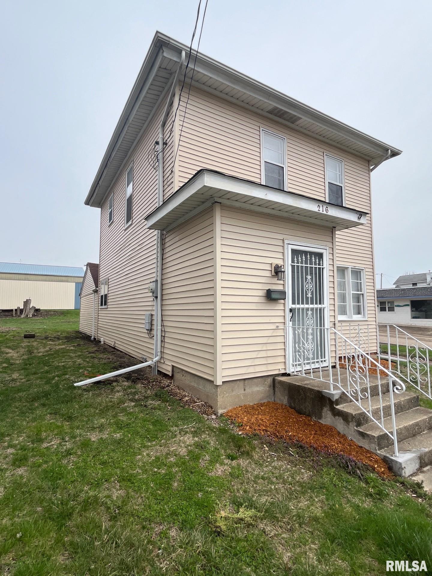 216 E 2nd Street, Kewanee, Illinois image 4