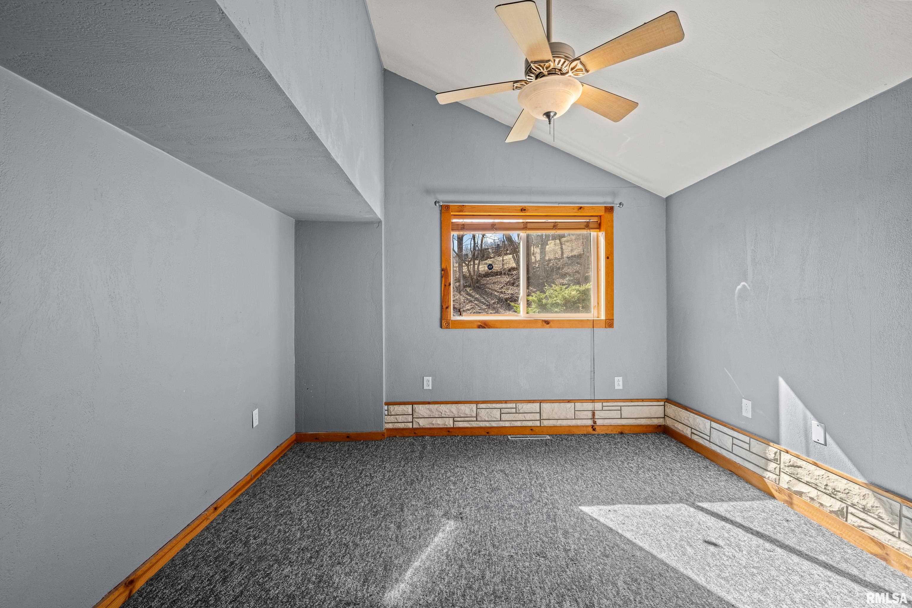 537 S Fairmont Street, Davenport, Iowa image 11