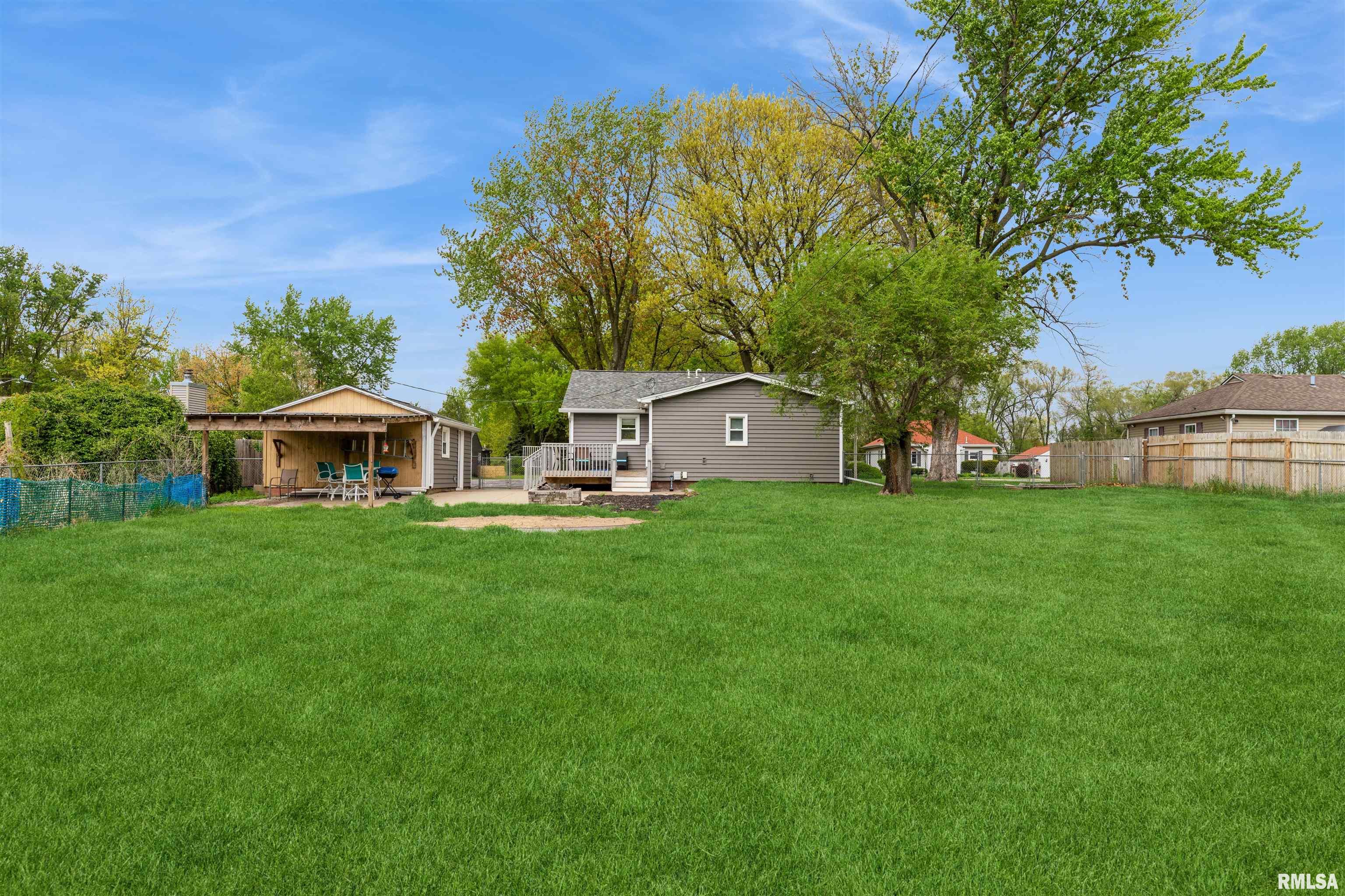 3802 6th Avenue, East Moline, Illinois image 11