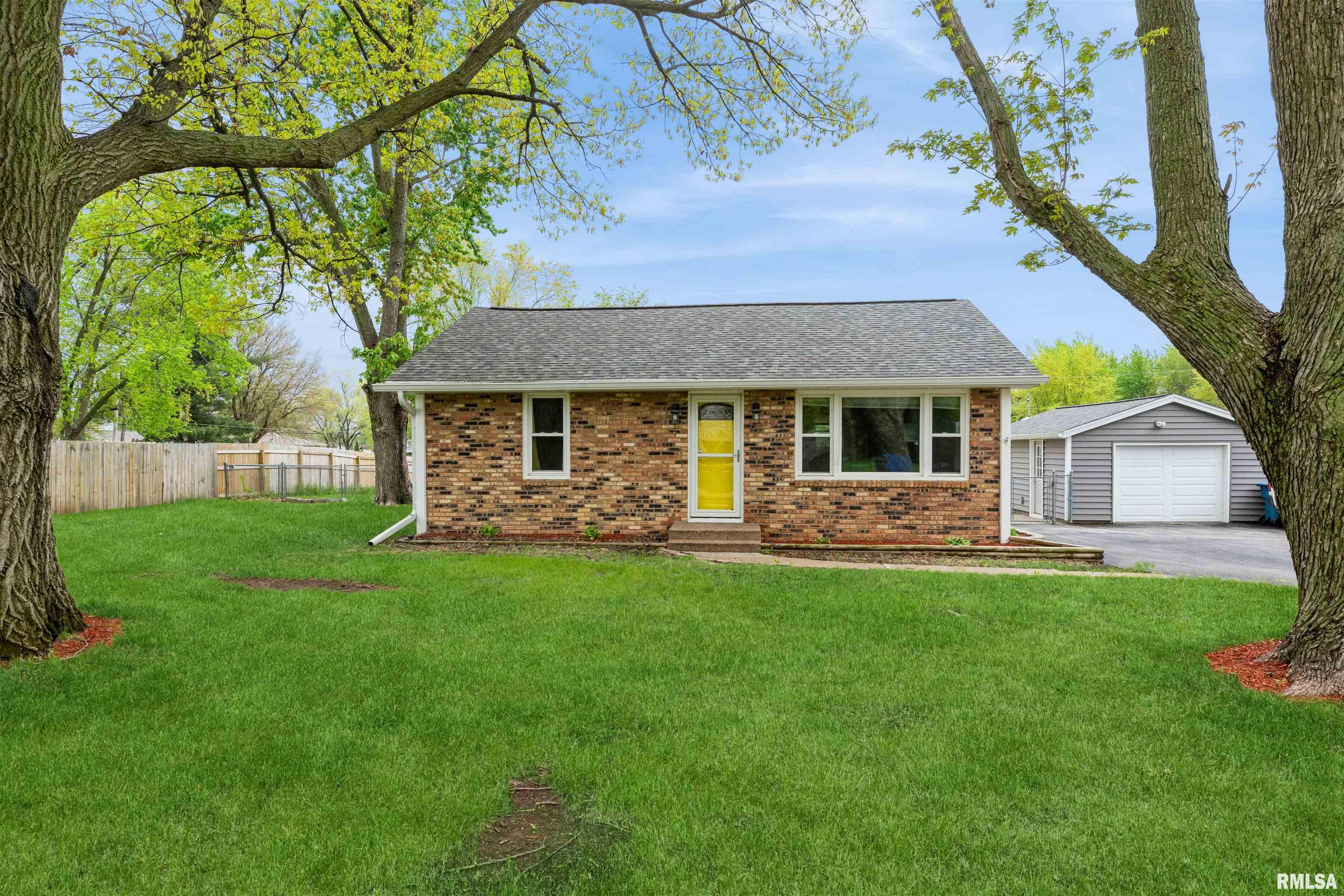 3802 6th Avenue, East Moline, Illinois image 2