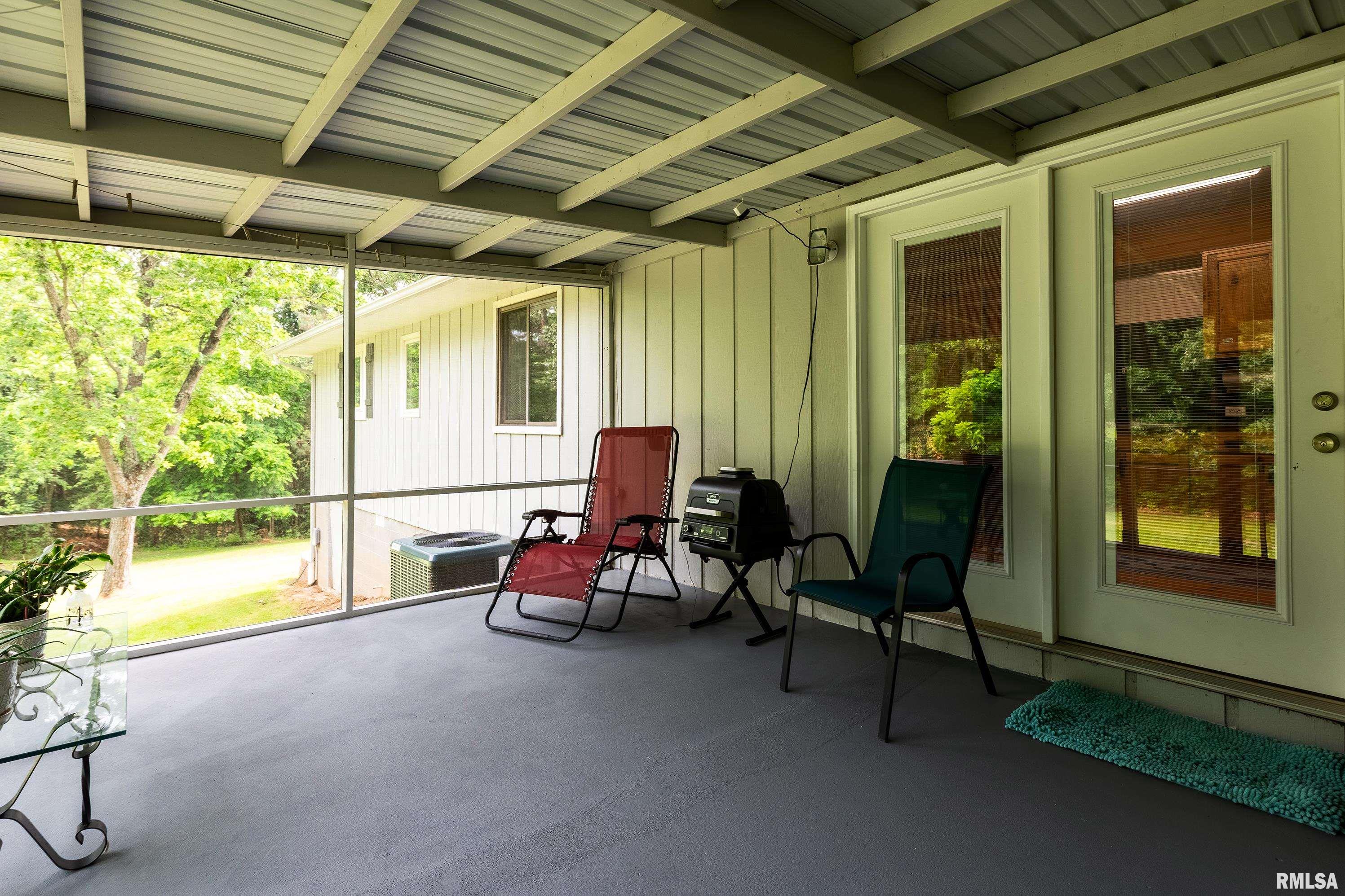 180 Pinehill Lane, Harrisburg, Illinois image 24
