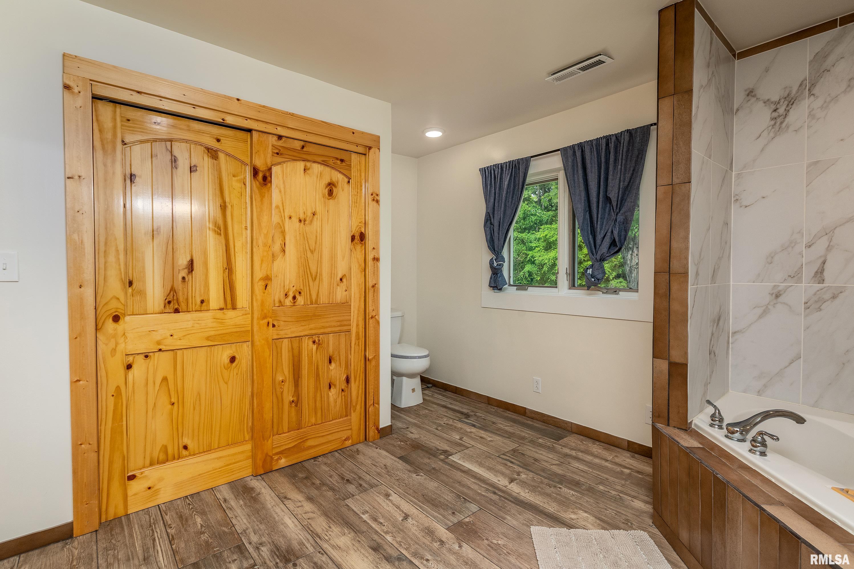 180 Pinehill Lane, Harrisburg, Illinois image 21