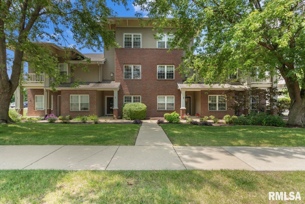 11217 N Oakwood Drive #3, Peoria, Illinois image 2