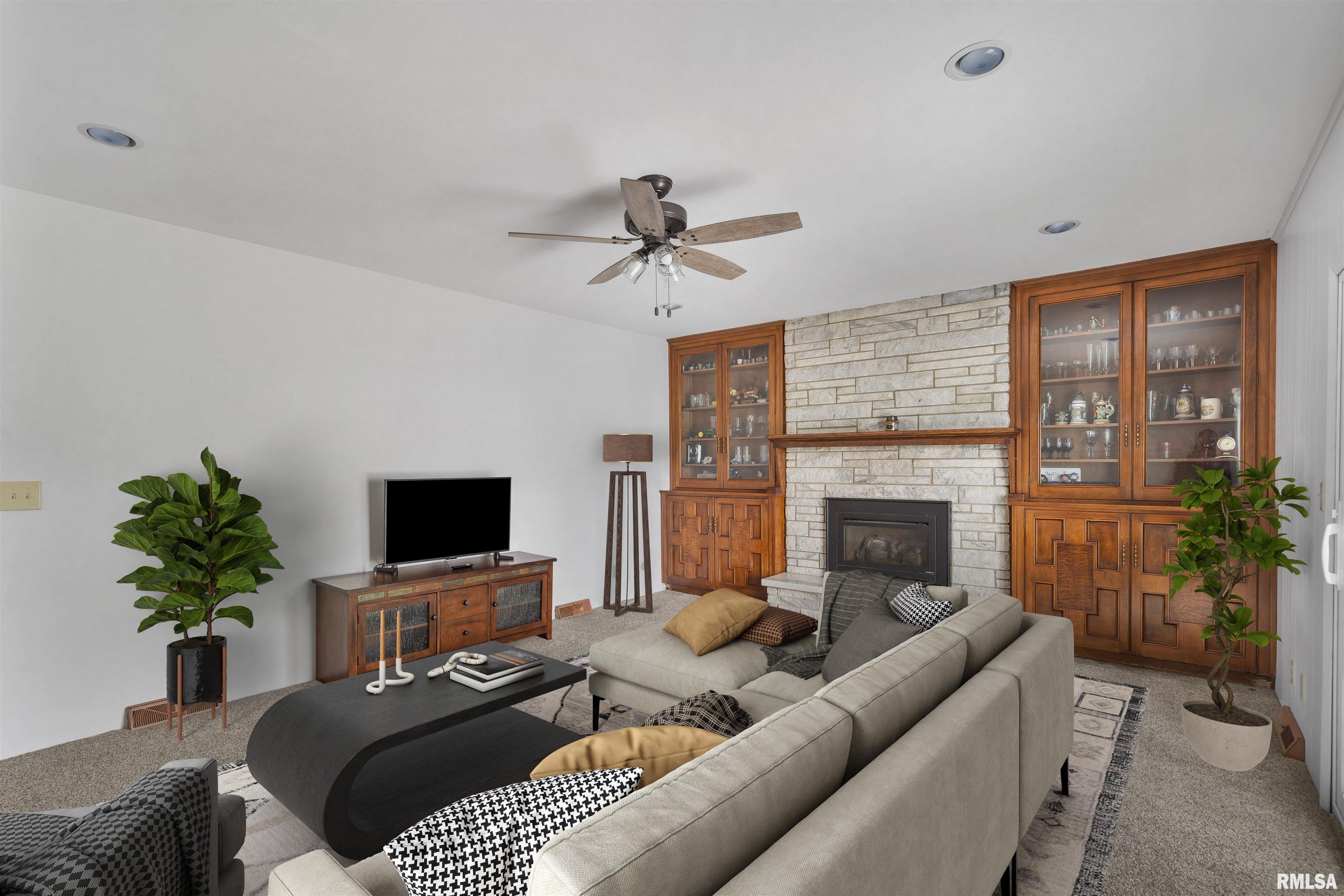 9 Sunset Circle, Bettendorf, Iowa image 15