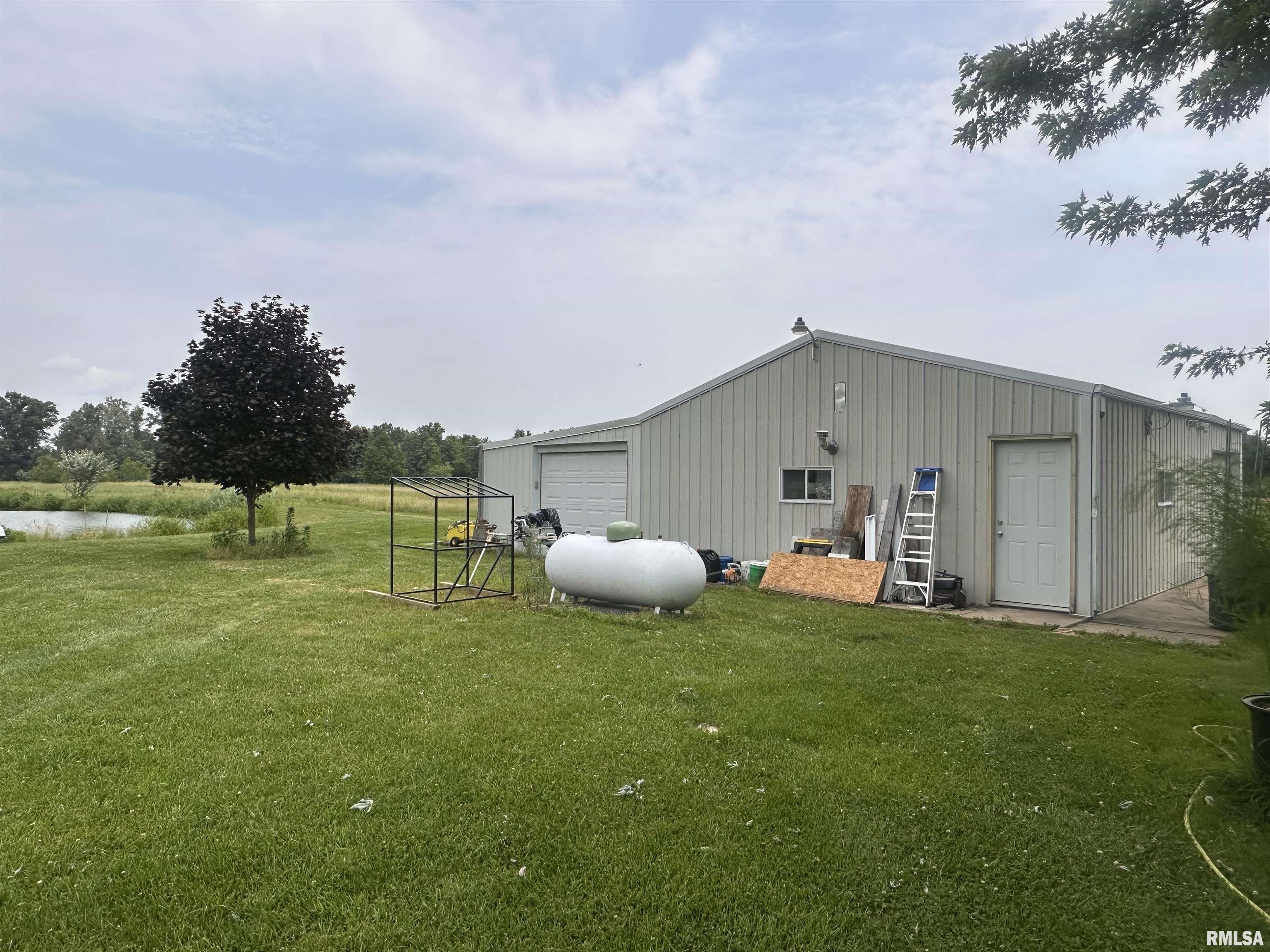 12781 S County Line Road, West Frankfort, Illinois image 9
