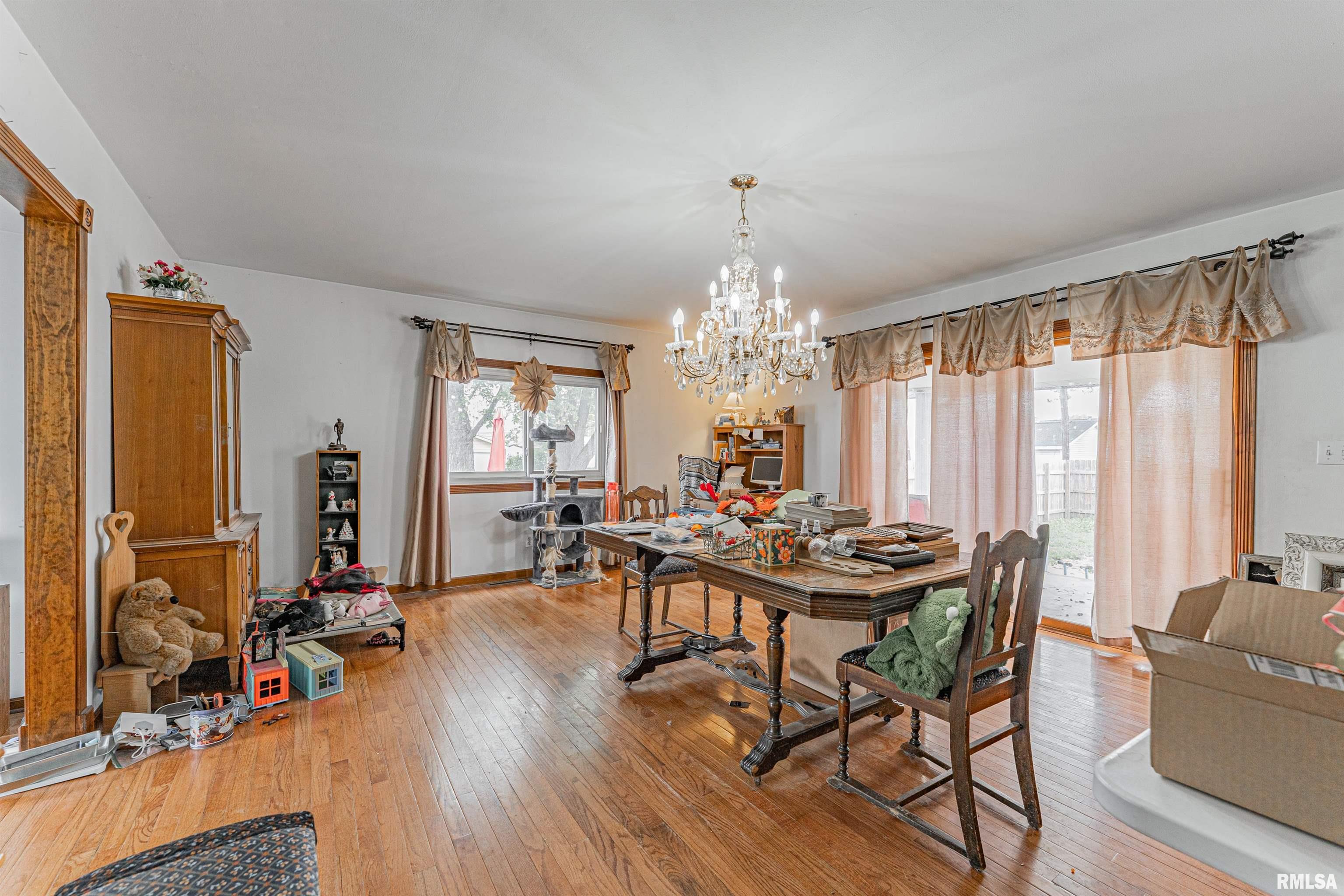 808 4th Street, Lincoln, Illinois image 9