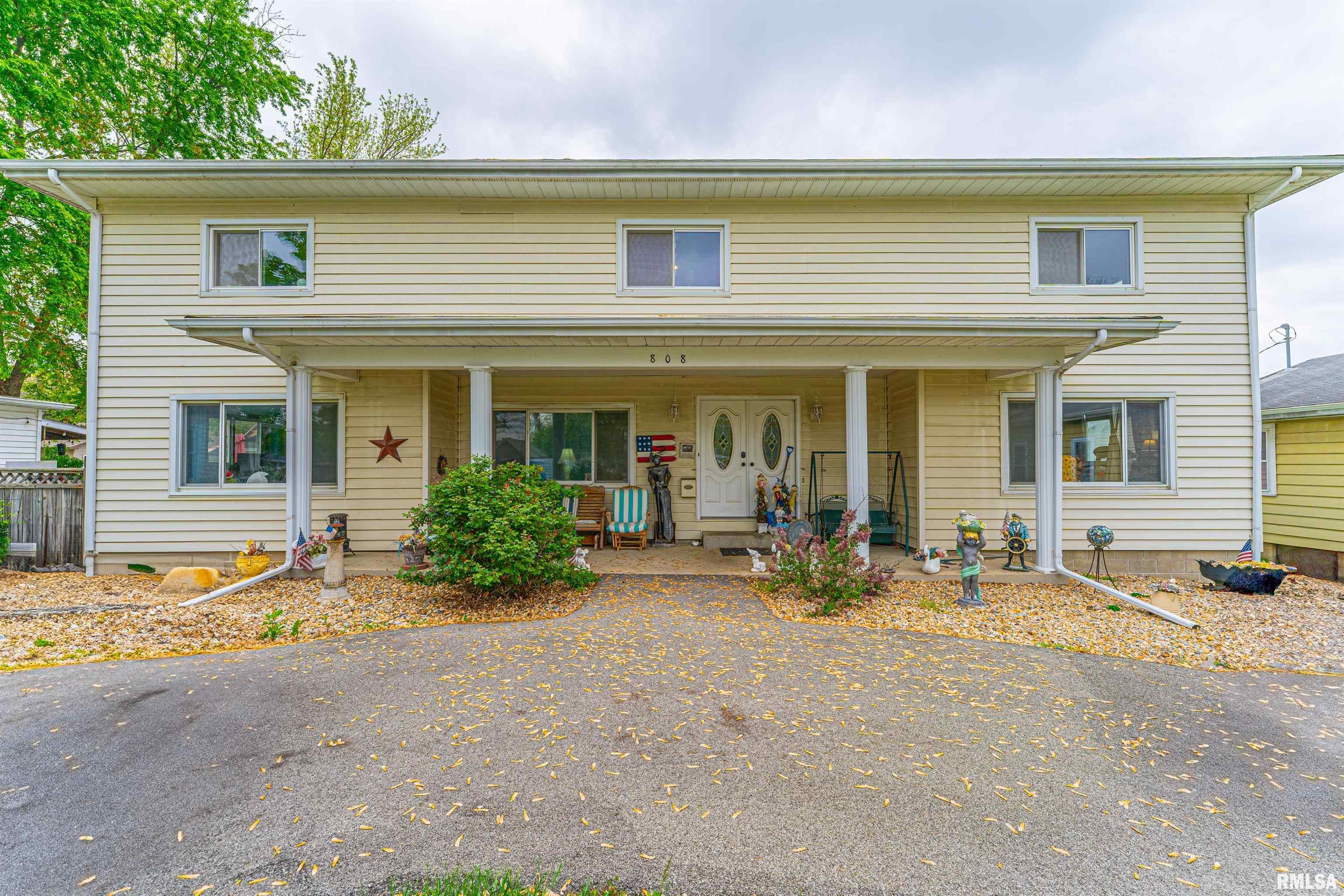 808 4th Street, Lincoln, Illinois image 1