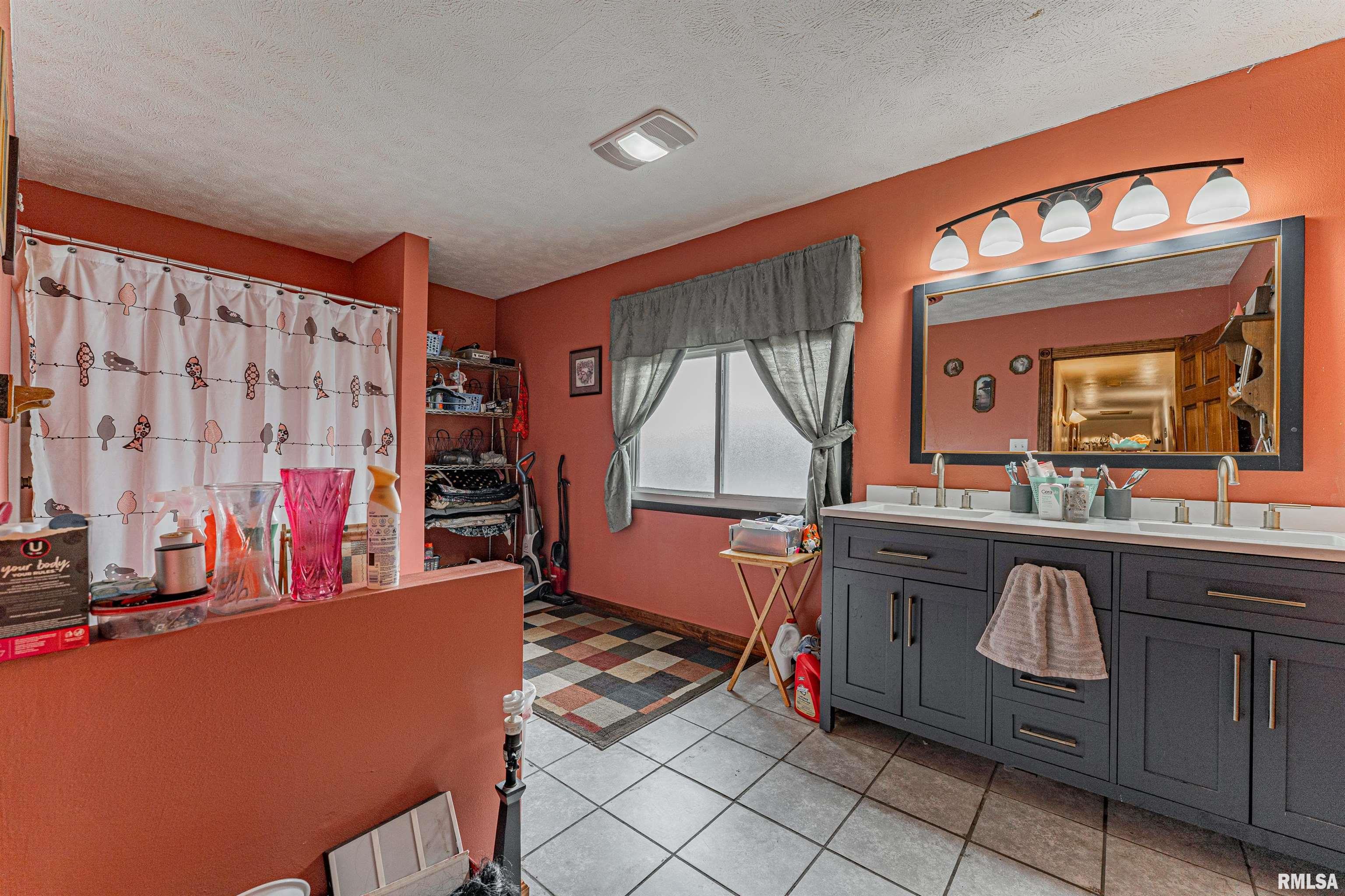 808 4th Street, Lincoln, Illinois image 30