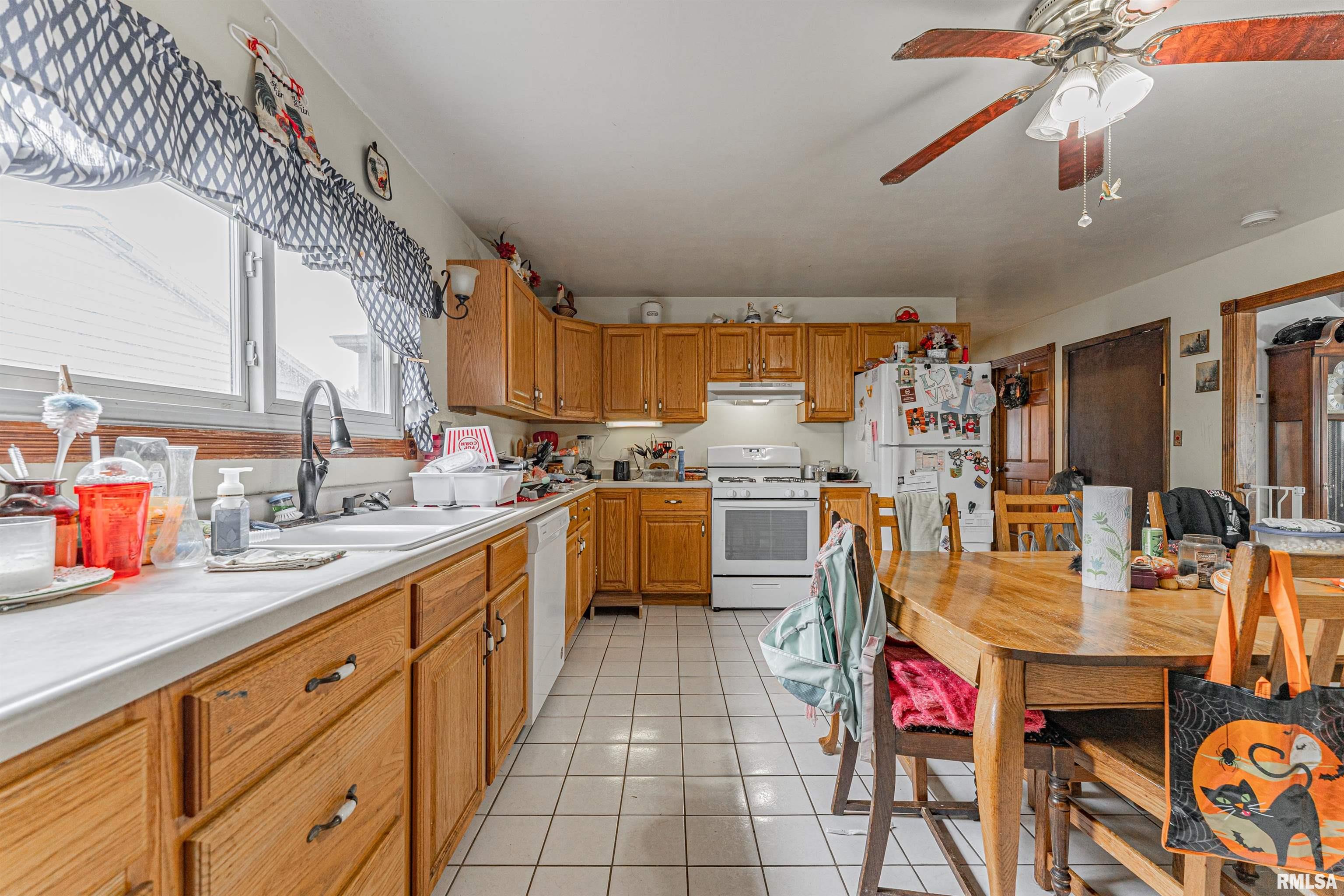 808 4th Street, Lincoln, Illinois image 12