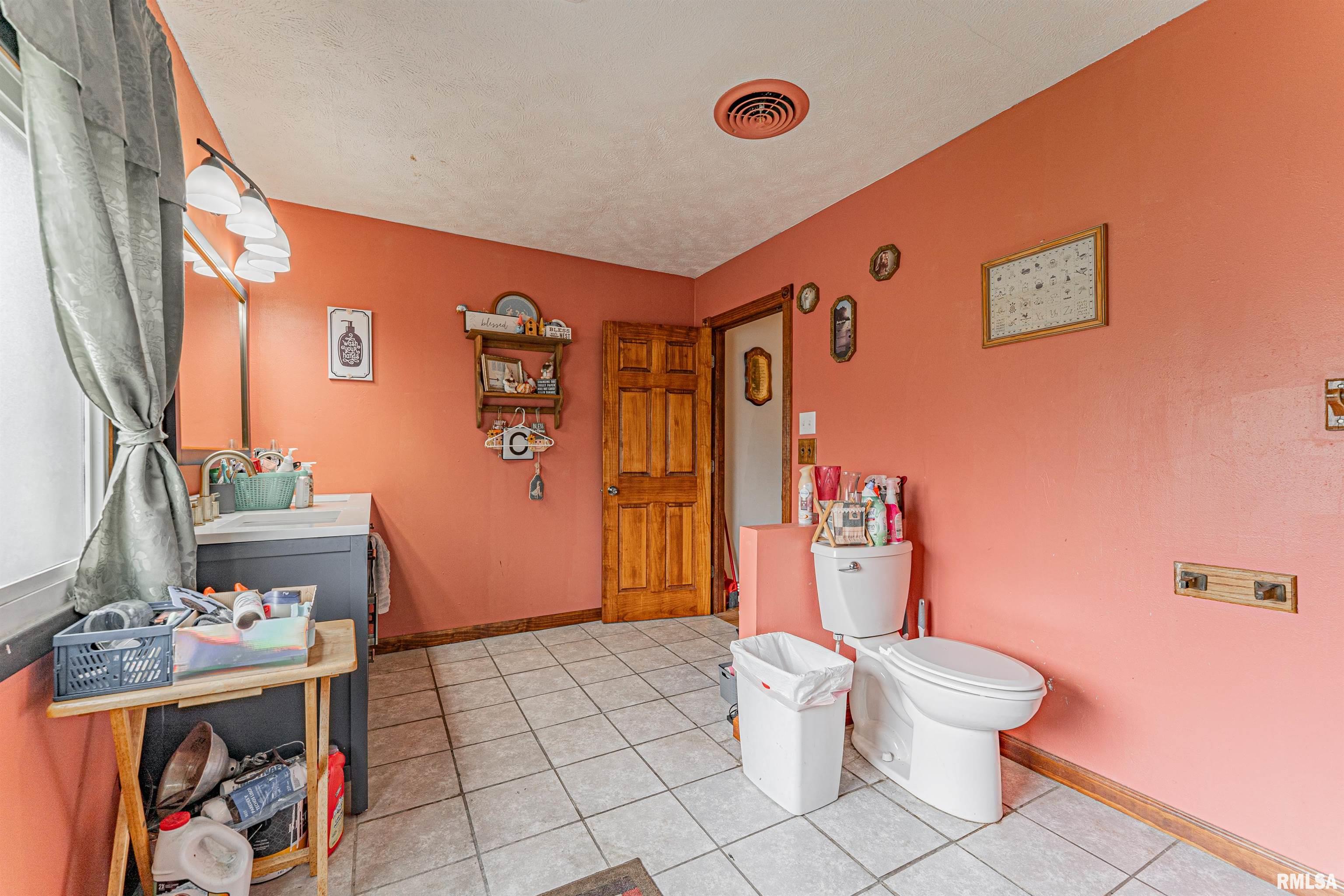 808 4th Street, Lincoln, Illinois image 31