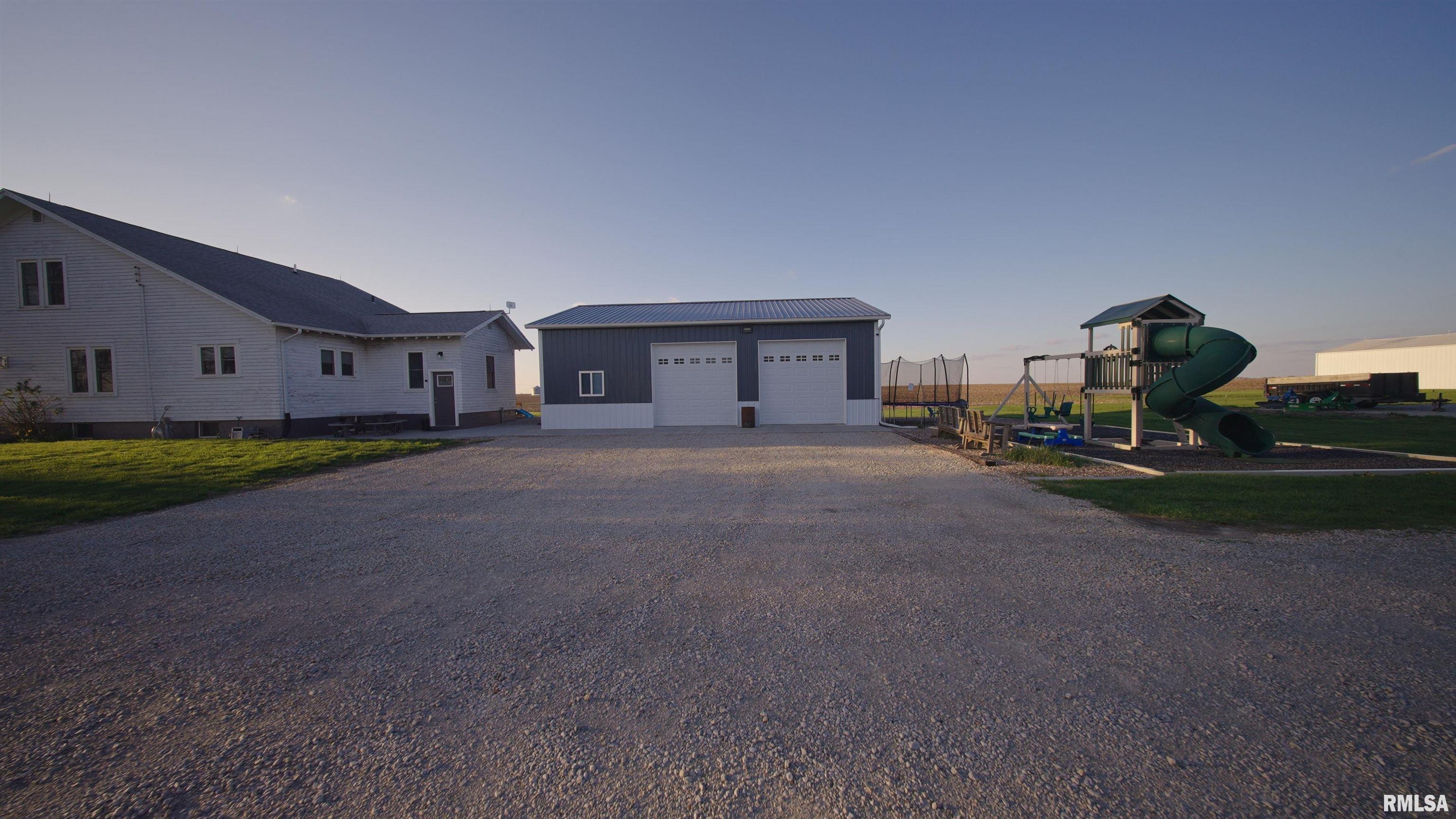 1872 N 1400 E Road, Shelbyville, Illinois image 3