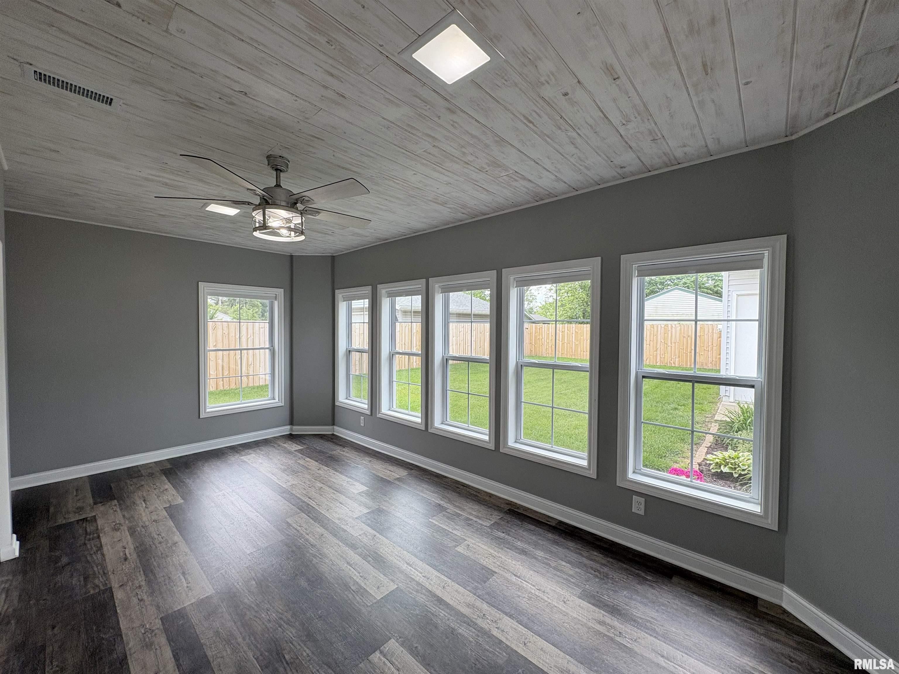 606 Lasalle Boulevard, Marquette Heights, Illinois image 14