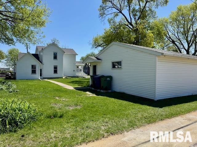 2334 N 6th Street, Clinton, Iowa image 38
