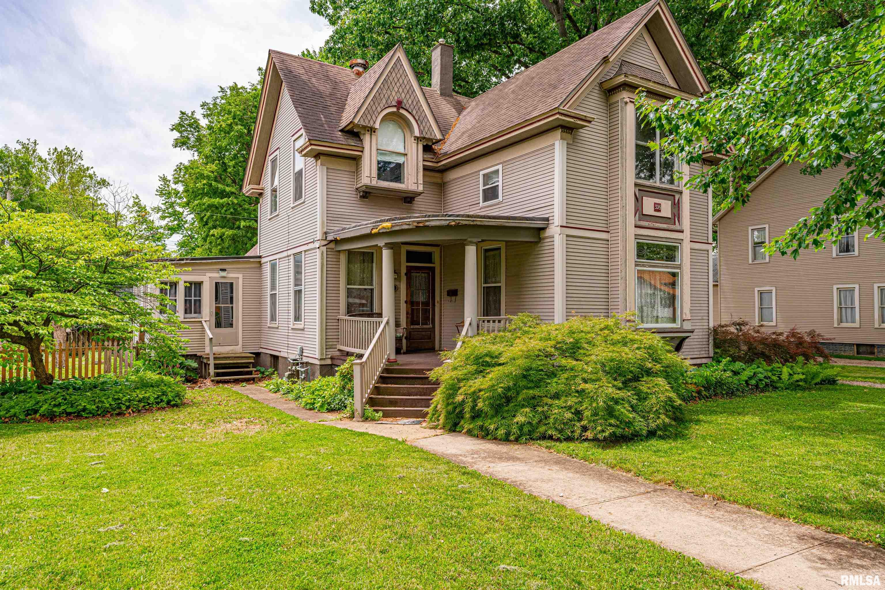 329 6TH Street