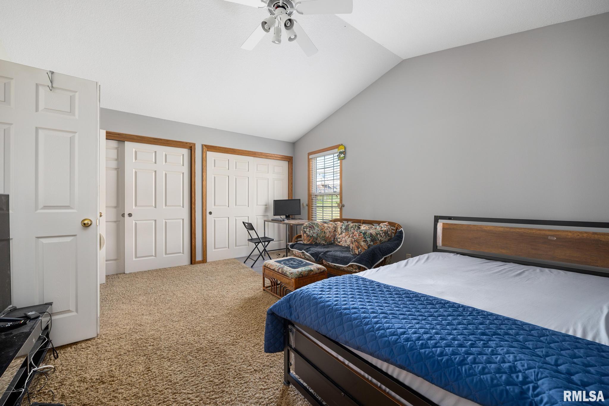6811 N Woodbrook Court, Peoria, Illinois image 20
