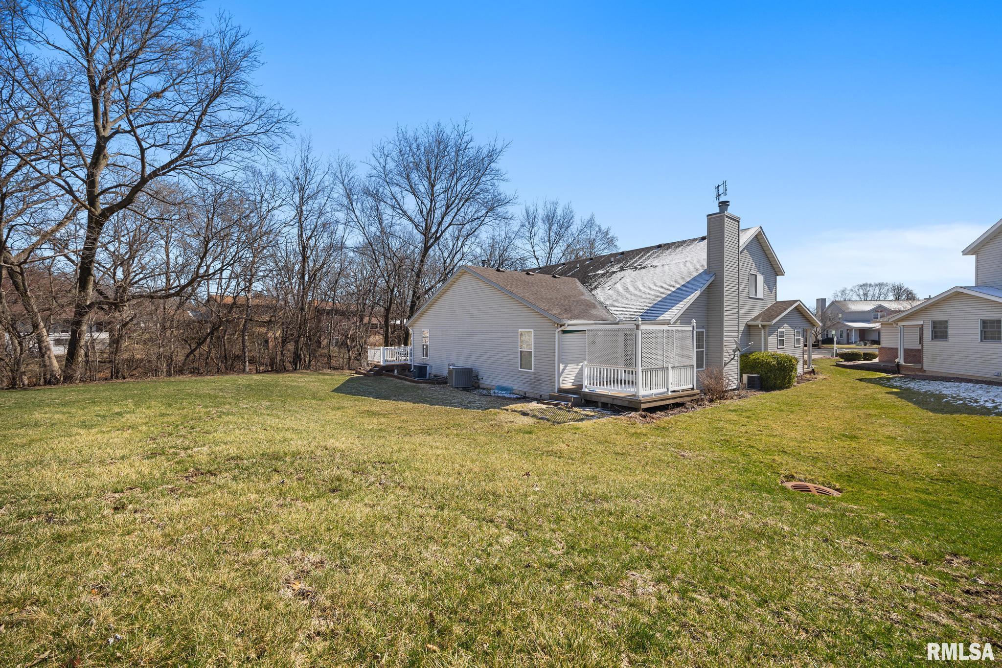 6811 N Woodbrook Court, Peoria, Illinois image 28