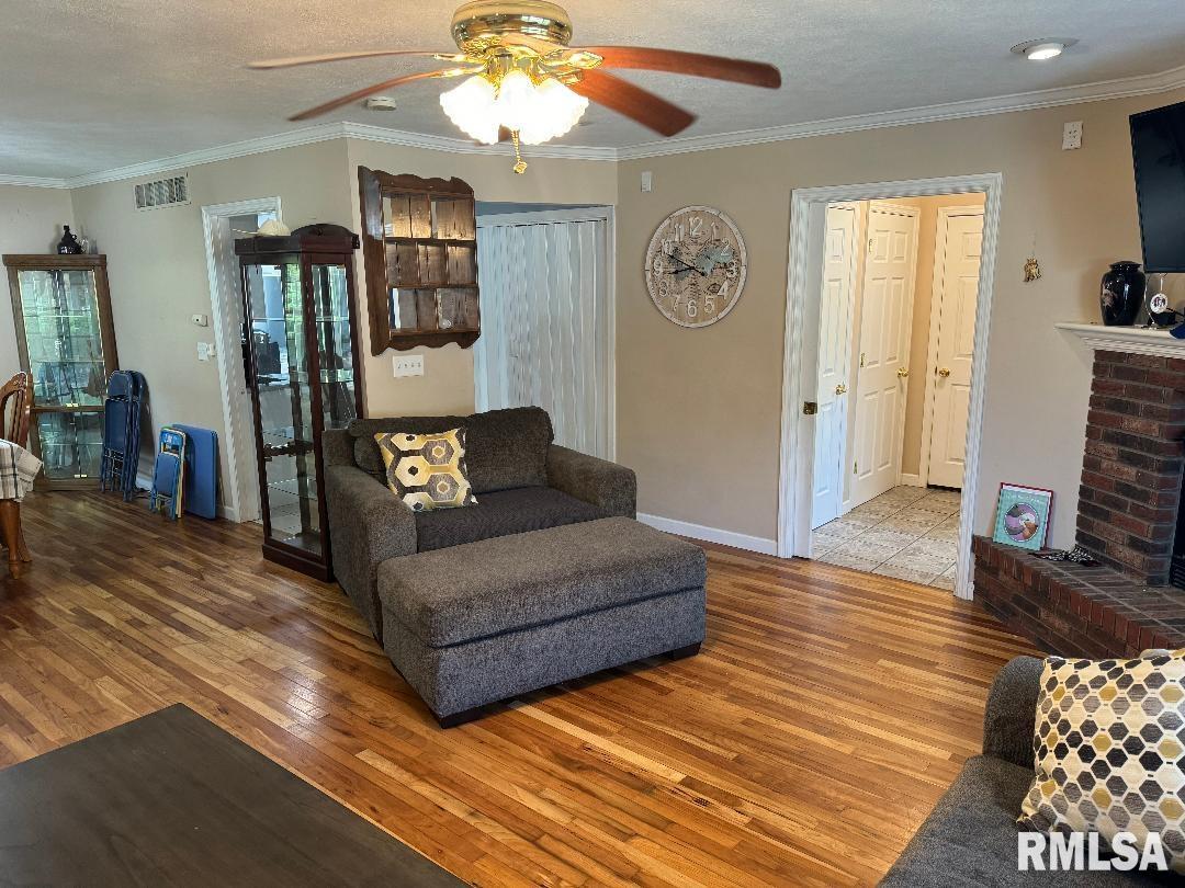 1635 W Country Oaks Court, Dunlap, Illinois image 14